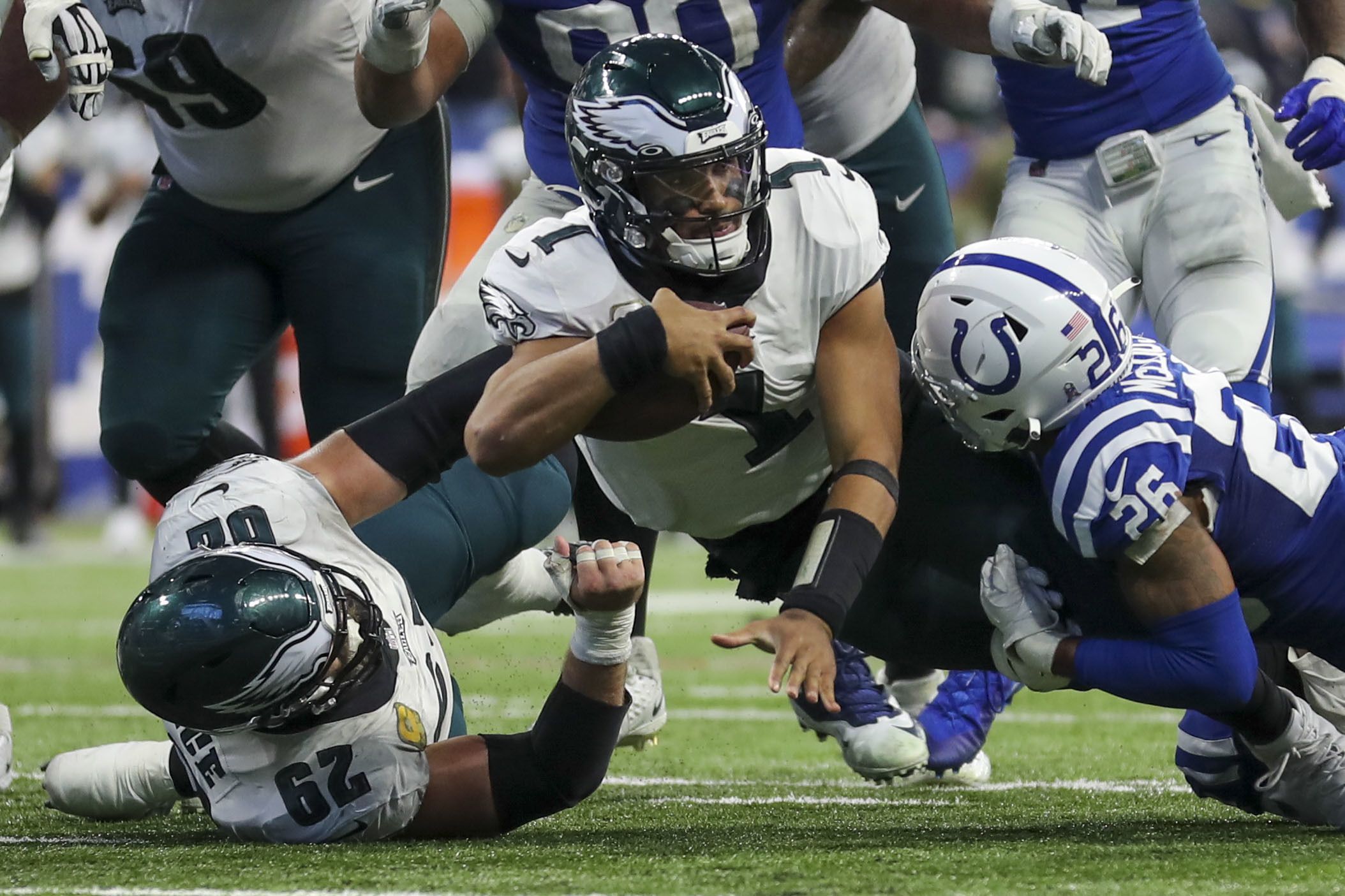 Philadelphia Eagles defensive tackle Ndamukong Suh (74) in action against  the Green Bay Packers during an NFL football game, Sunday, Nov. 27, 2022,  in Philadelphia. (AP Photo/Rich Schultz Stock Photo - Alamy