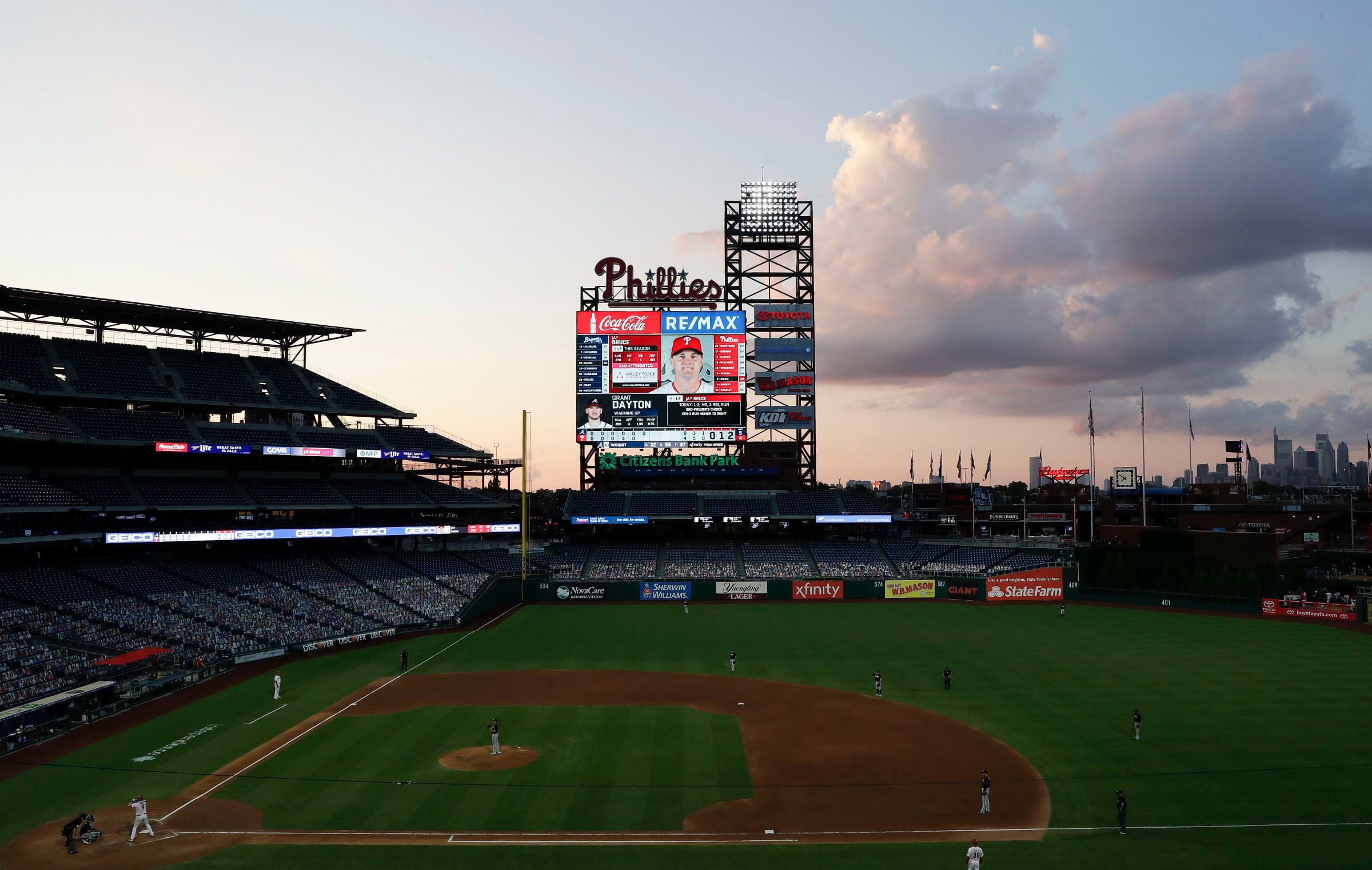 Phillies' female fans are among the most faithful – Delco Times