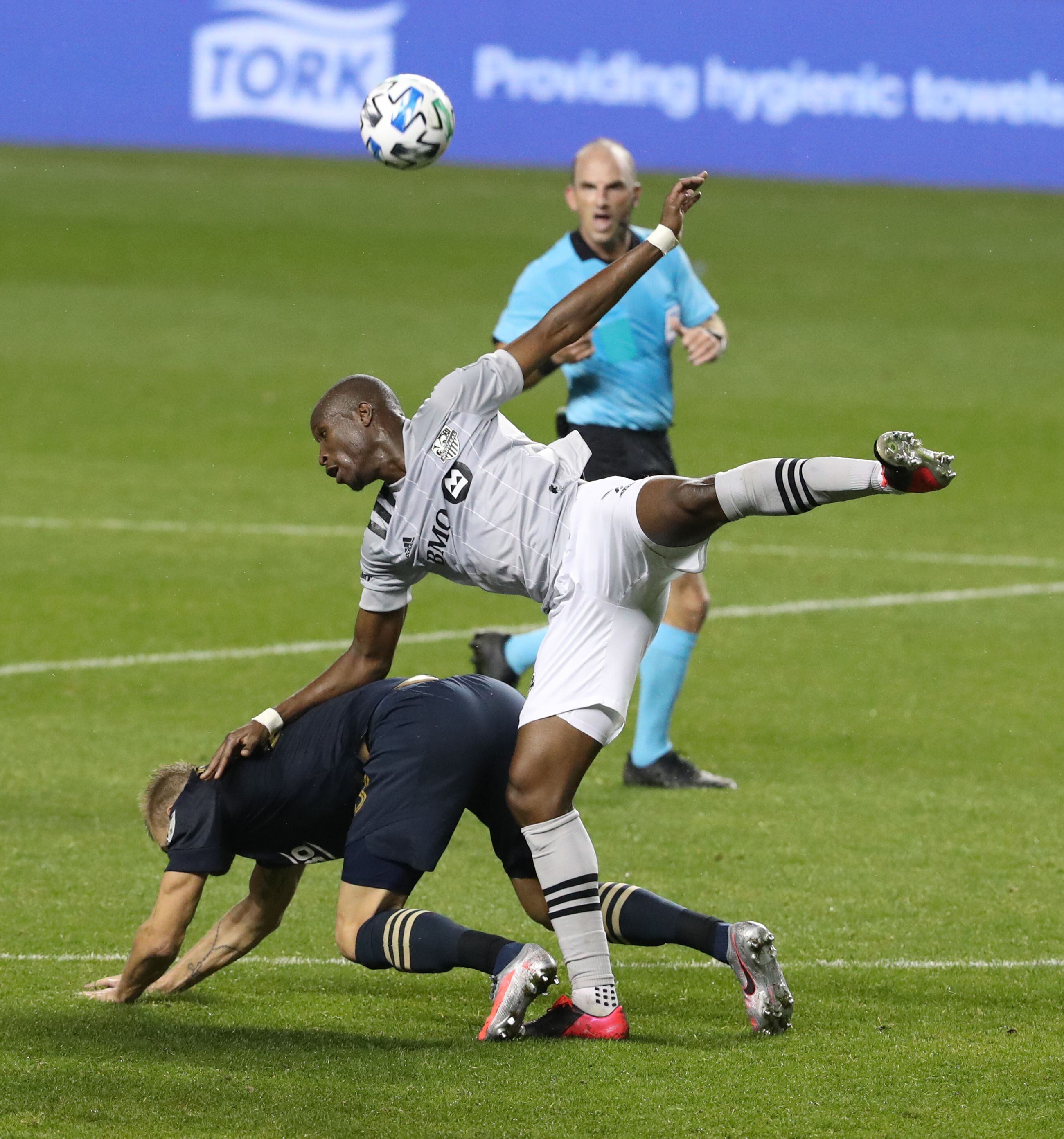 CF Montréal stun Philadelphia Union after momentum-changing Video Review