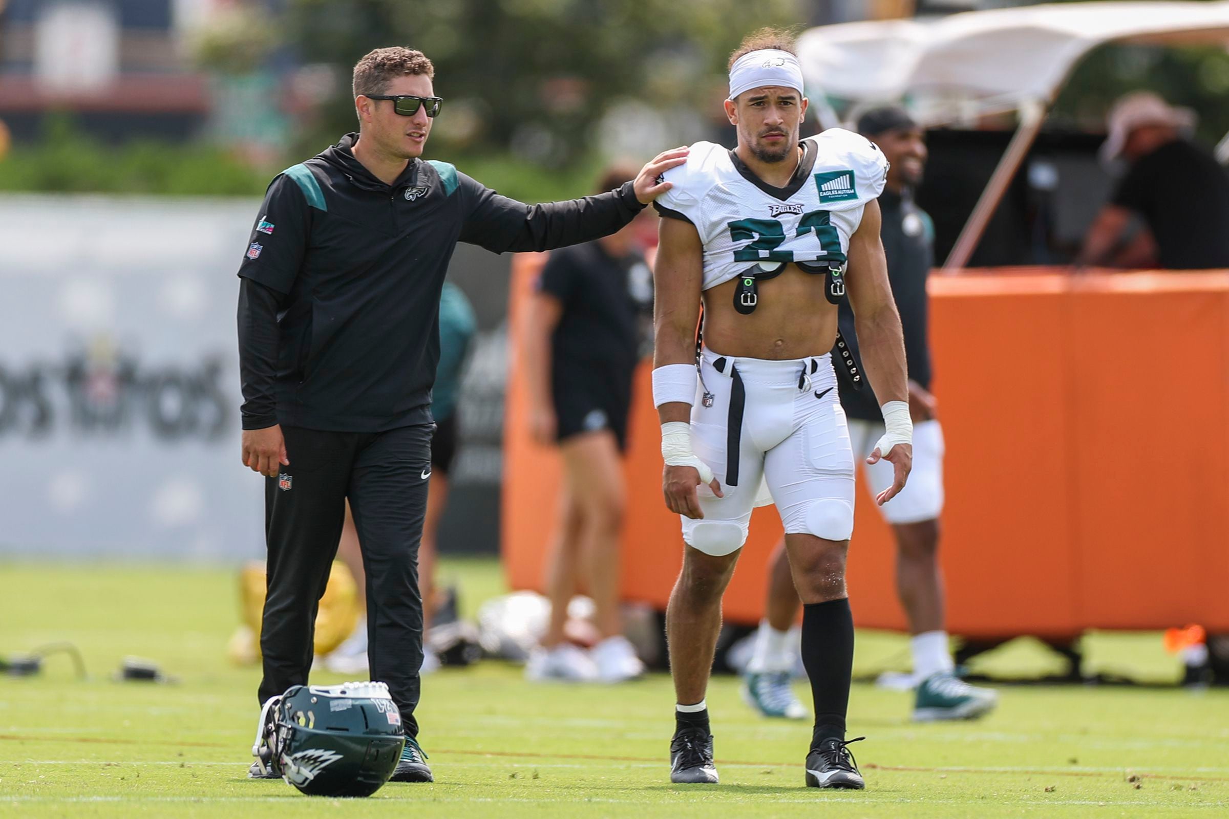 Eagles training camp game ball: Undrafted rookie receiver continues to  stand out