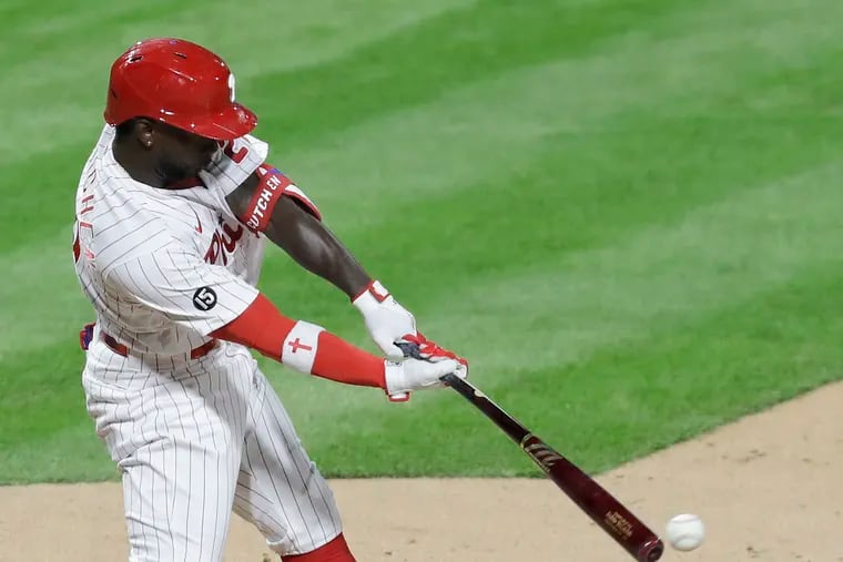 Phillies' Andrew McCutchen has never stopped thinking like a center fielder
