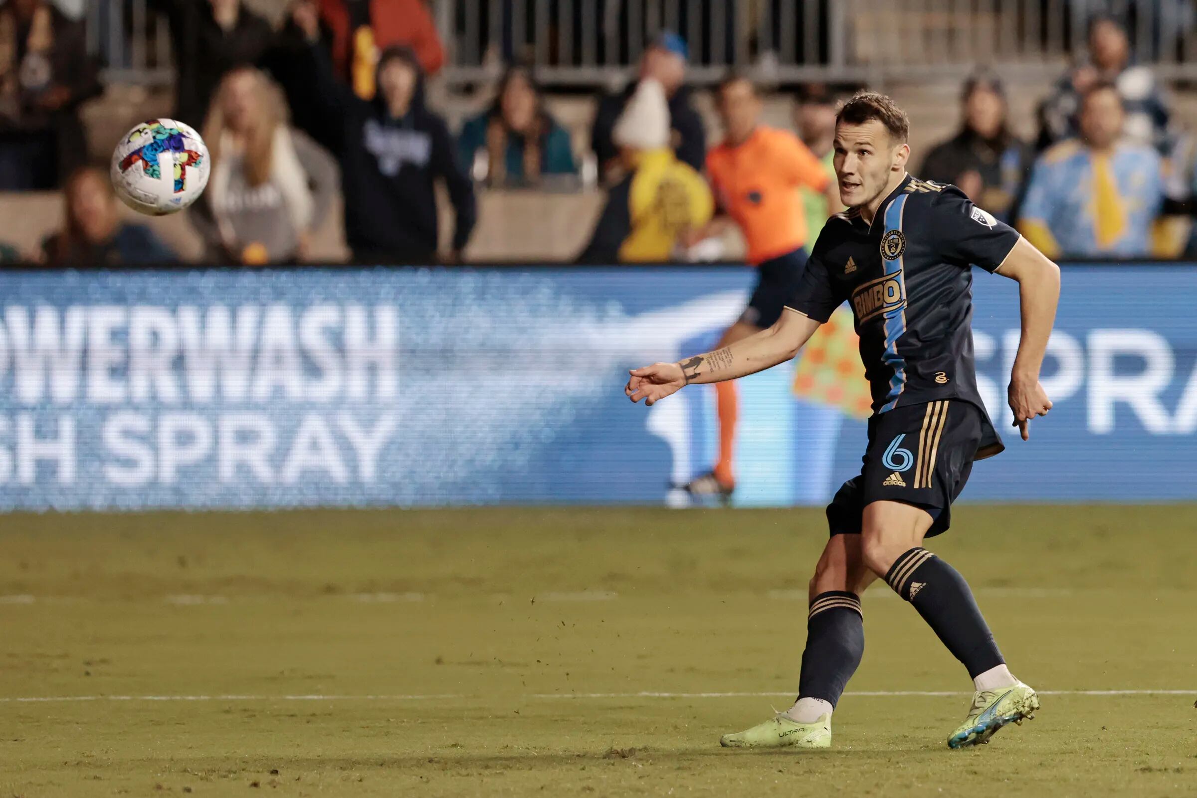 MLS Communications on X: Philadelphia Union forward Julián Carranza scored  his eighth goal of the season and 25th of his MLS career in the 12th minute  against CF Montréal.  / X