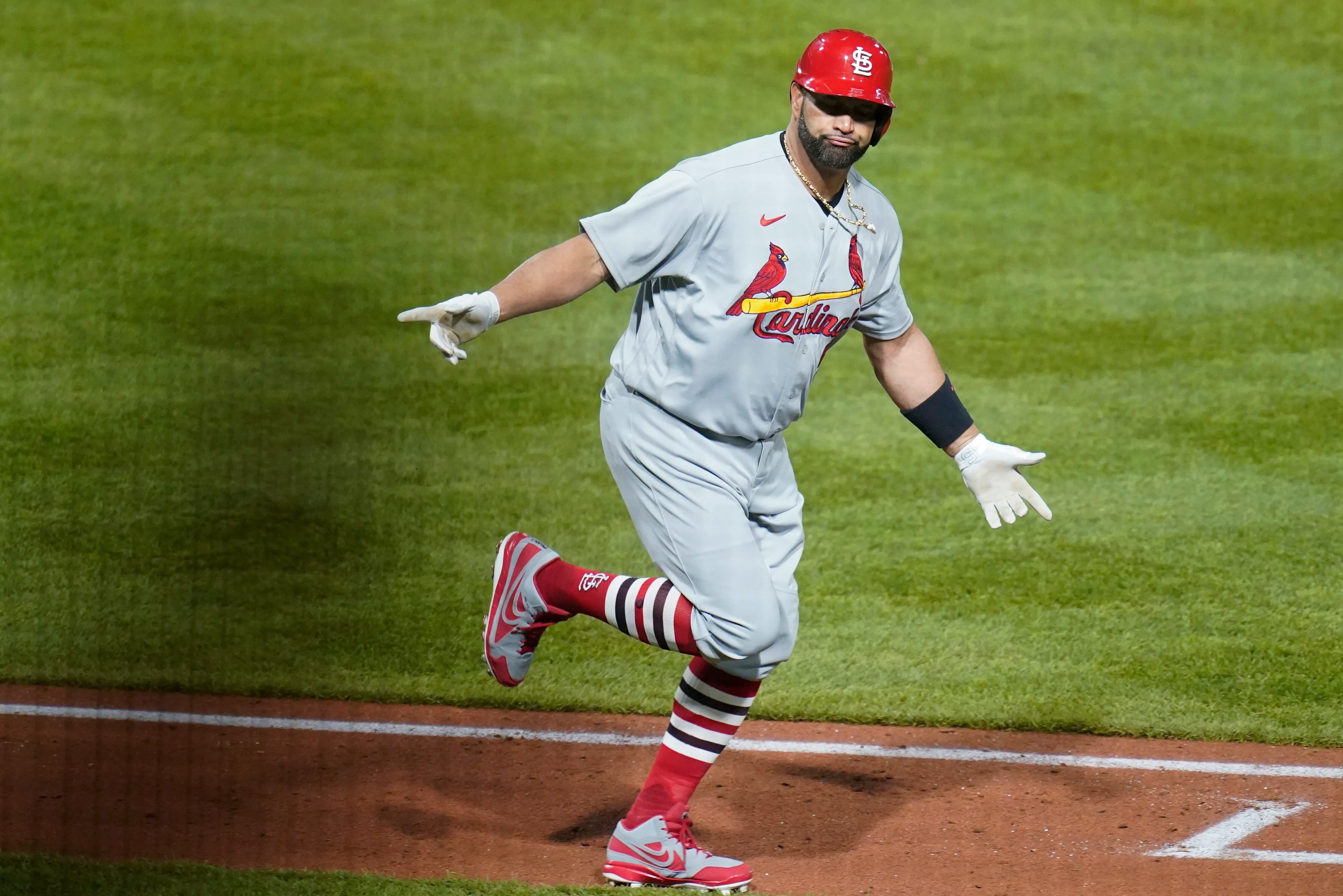 Cardinals name Oliver Marmol new manager; 35-year-old becomes youngest MLB  skipper 