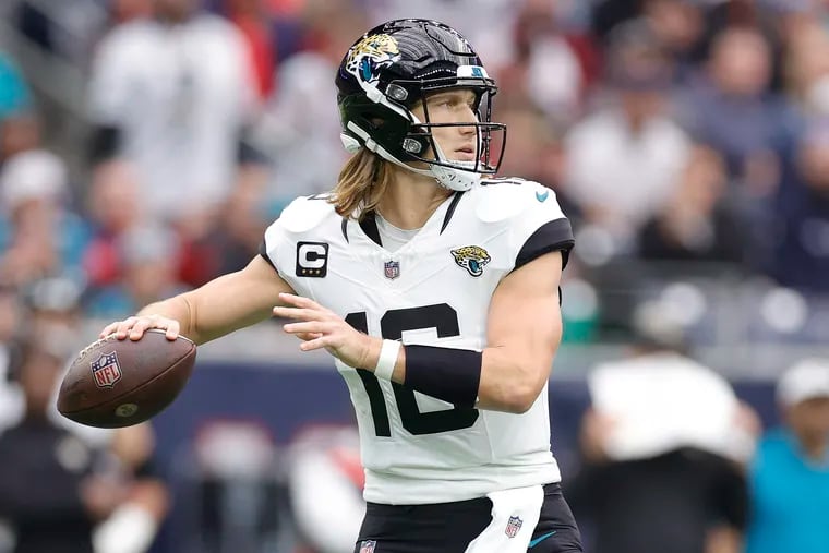 Trevor Lawrence and the Jaguars host the Bengals Monday in a game I see finishing with fewer than 40 points. (Photo by Carmen Mandato/Getty Images)