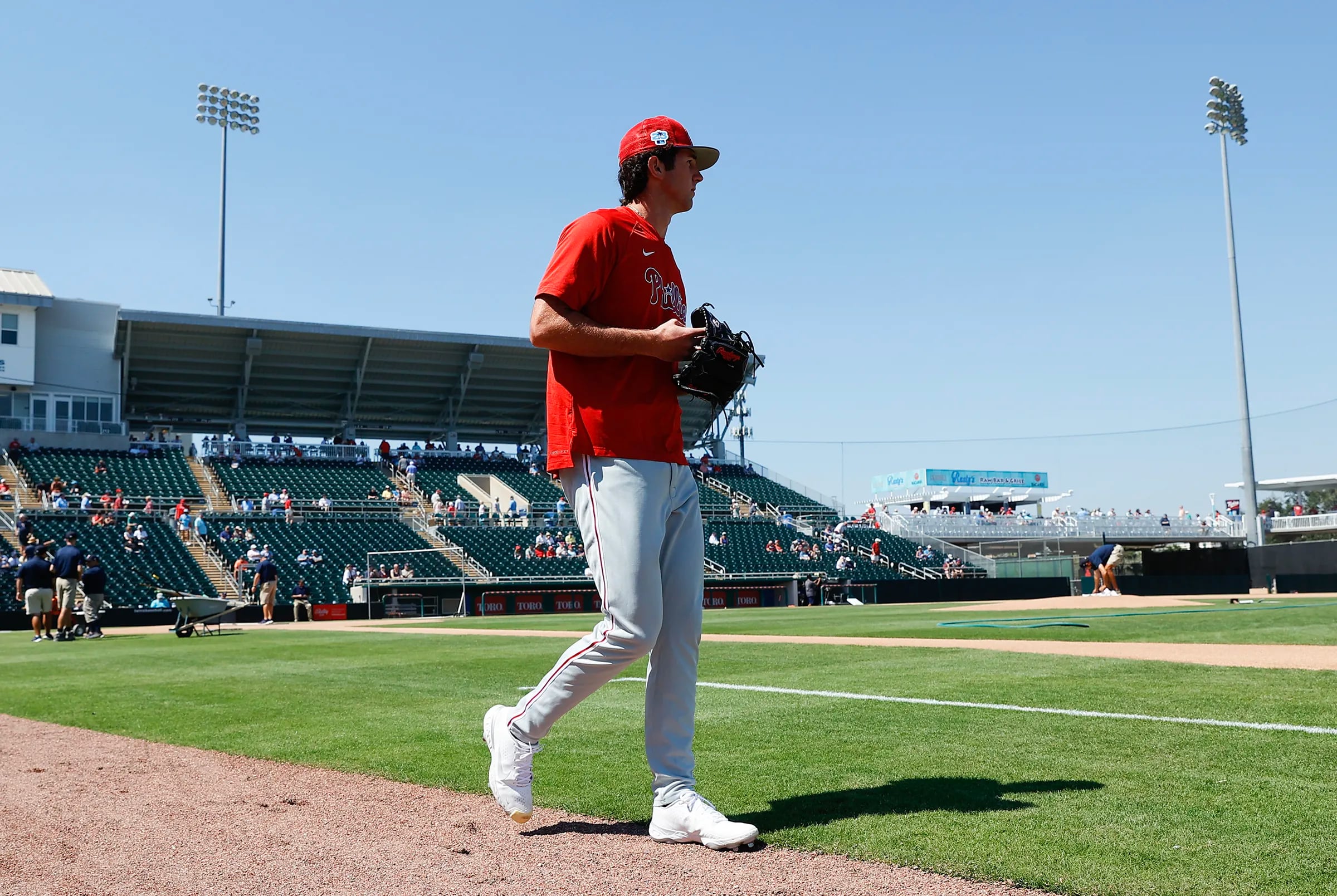 Phillies: Andrew Painter hits 99 MPH in spring training debut