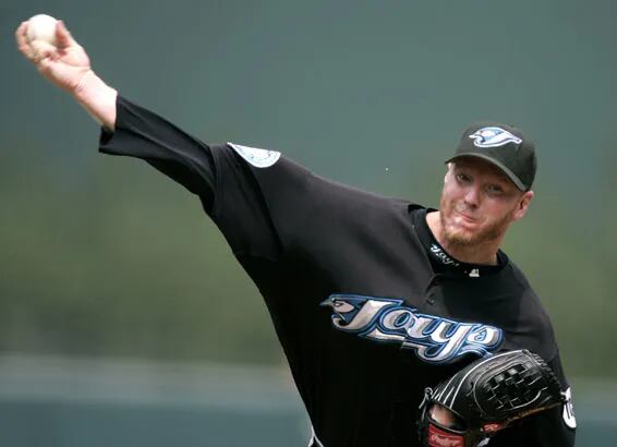 No hat logo for Roy Halladay's Hall of Fame plaque