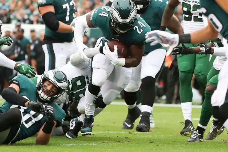Eagles running back Jordan Howard rushed for 62 yards and scored his fourth rushing touchdown of the season in Sunday's 31-6 win over the Jets.