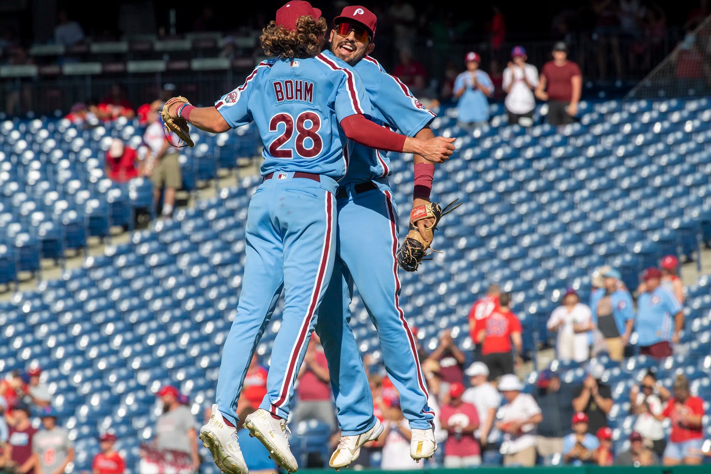 Phillies hit 4 homers in 13-1 win, finish sweep of Nationals