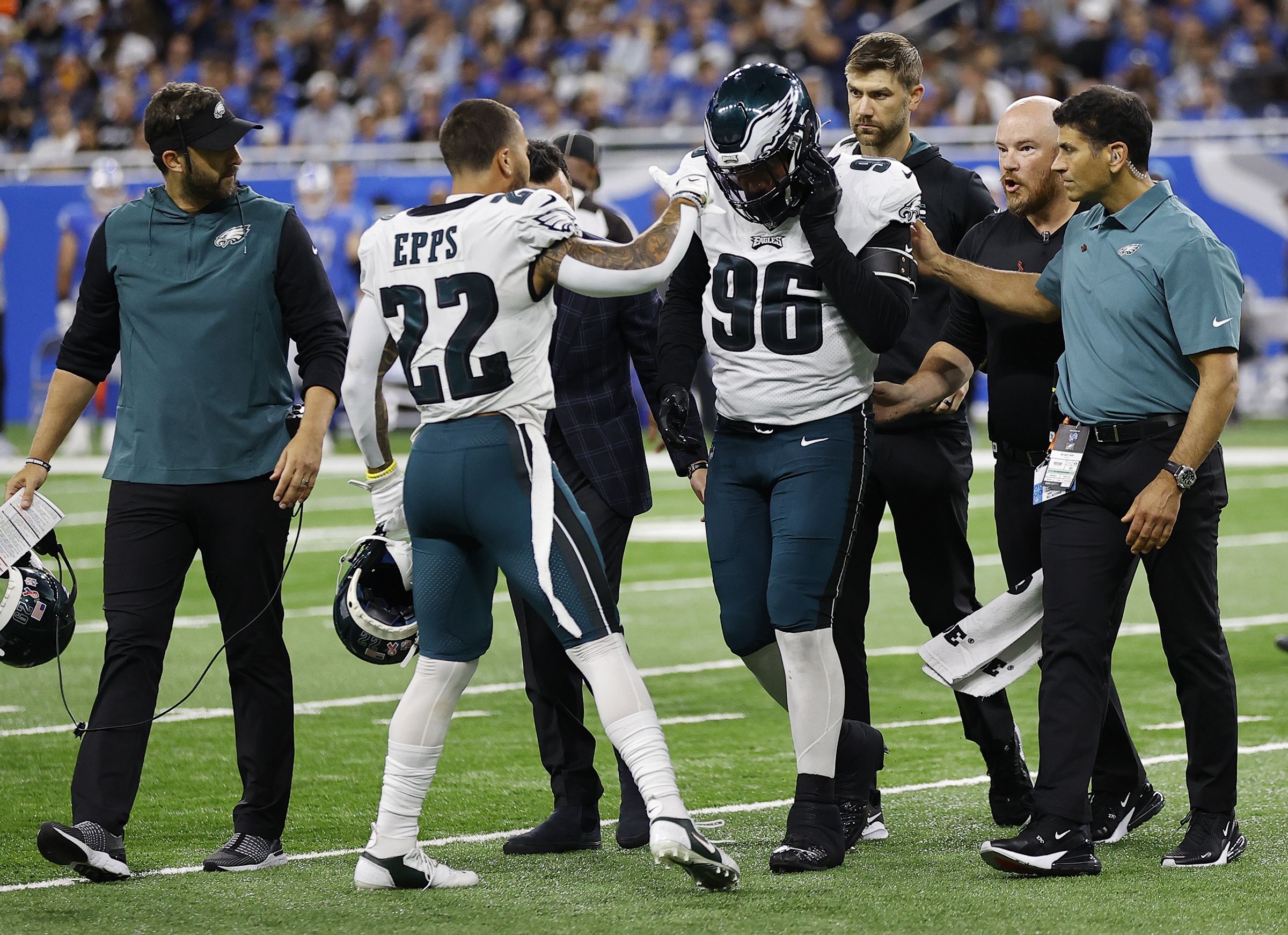 Eagles' Derek Barnett expected to miss the remainder of the 2022