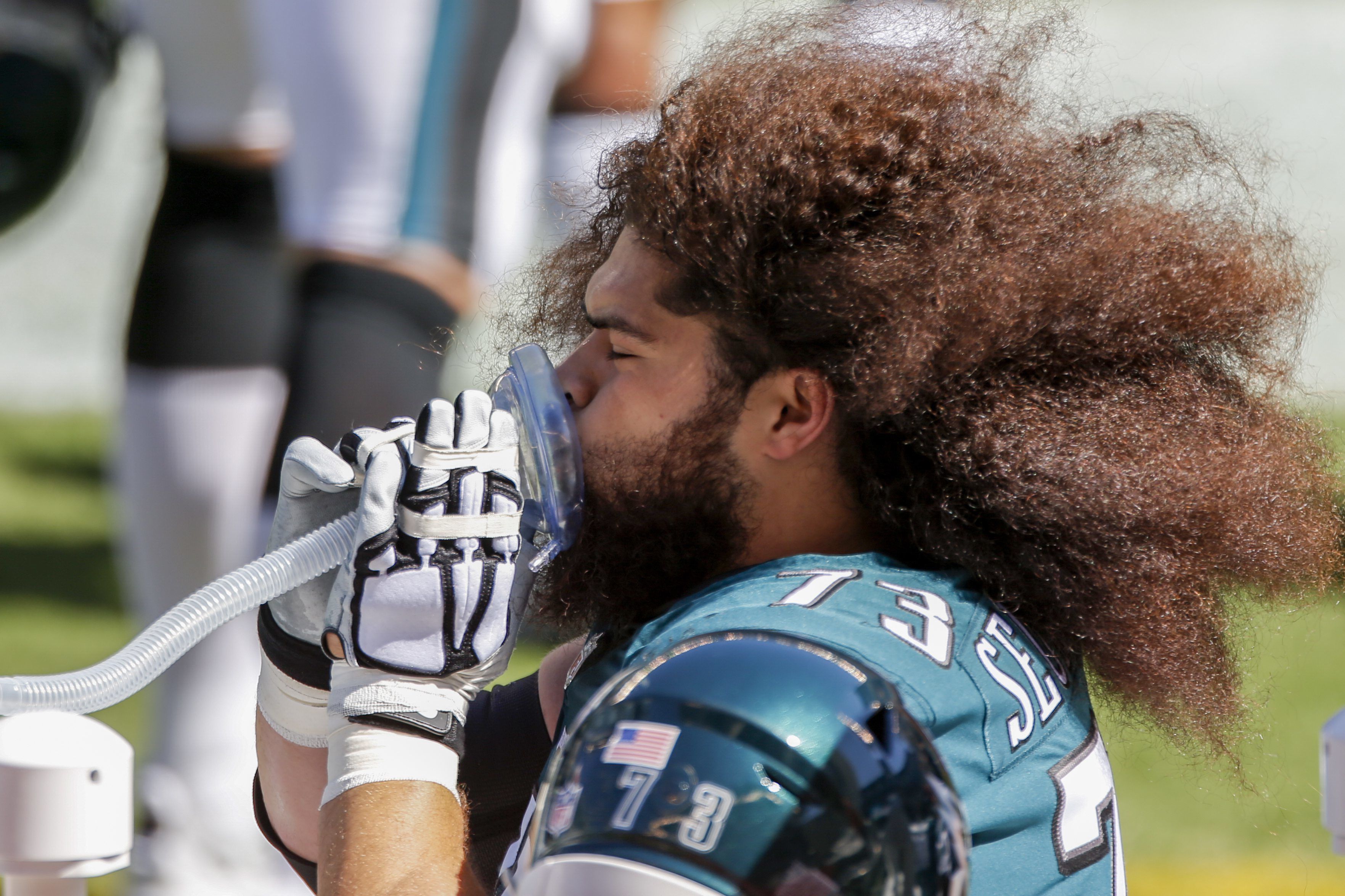 Eagles' Jason Kelce Fires Message to Steelers on Isaac Seumalo