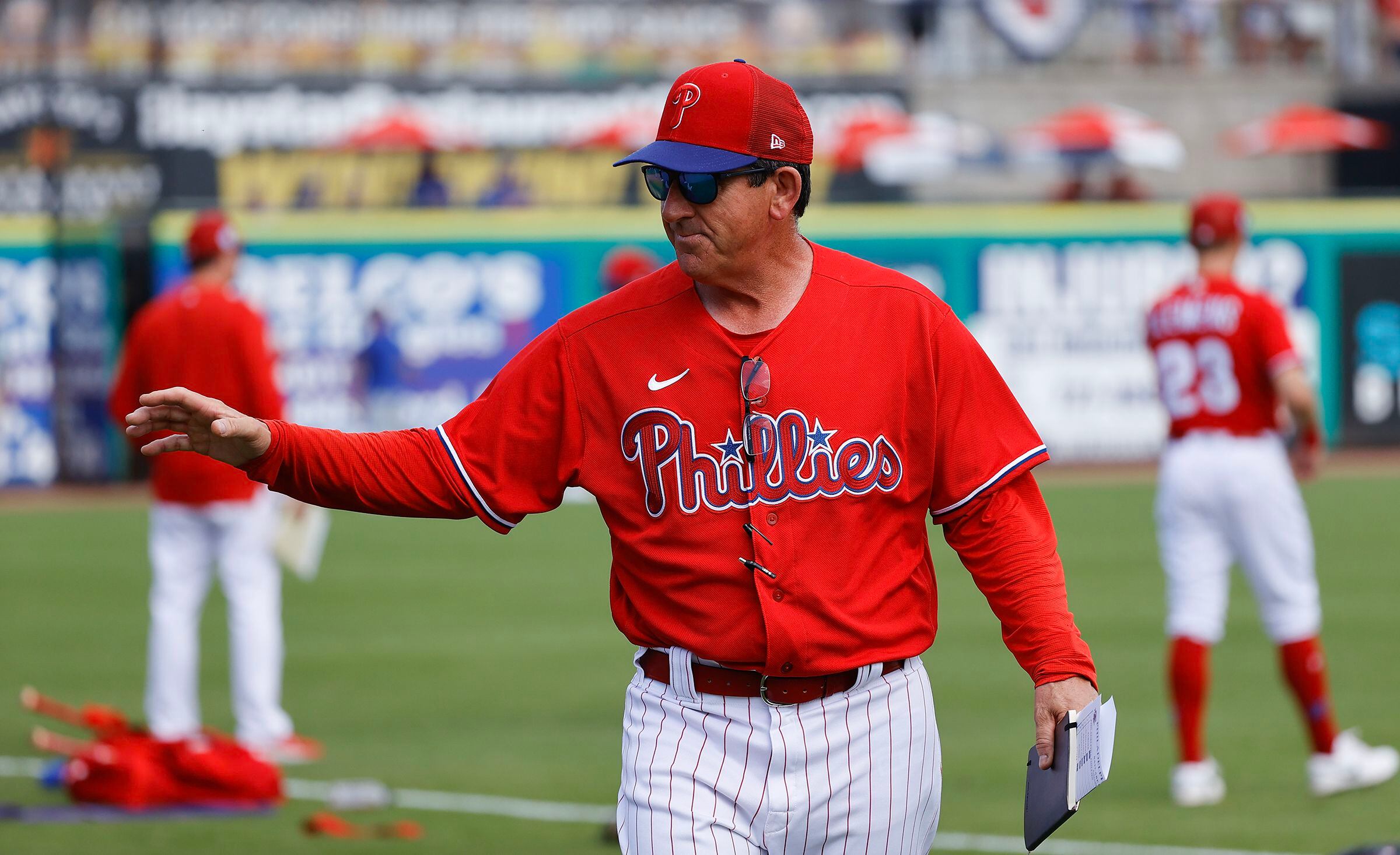 A tweak to our red unis I attempted : r/phillies