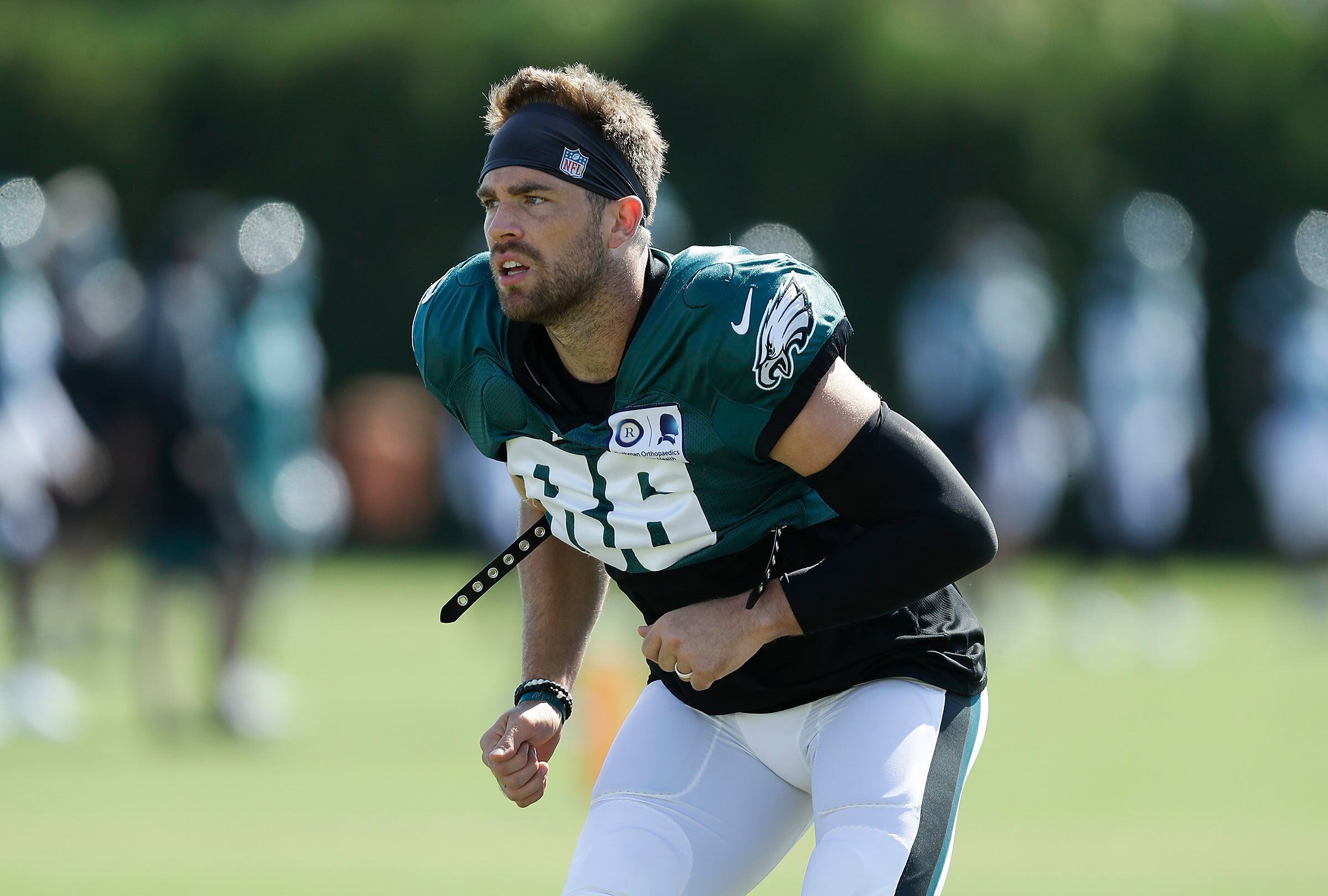 Zach Ertz says he's in the 'upper echelon' of NFL TE's