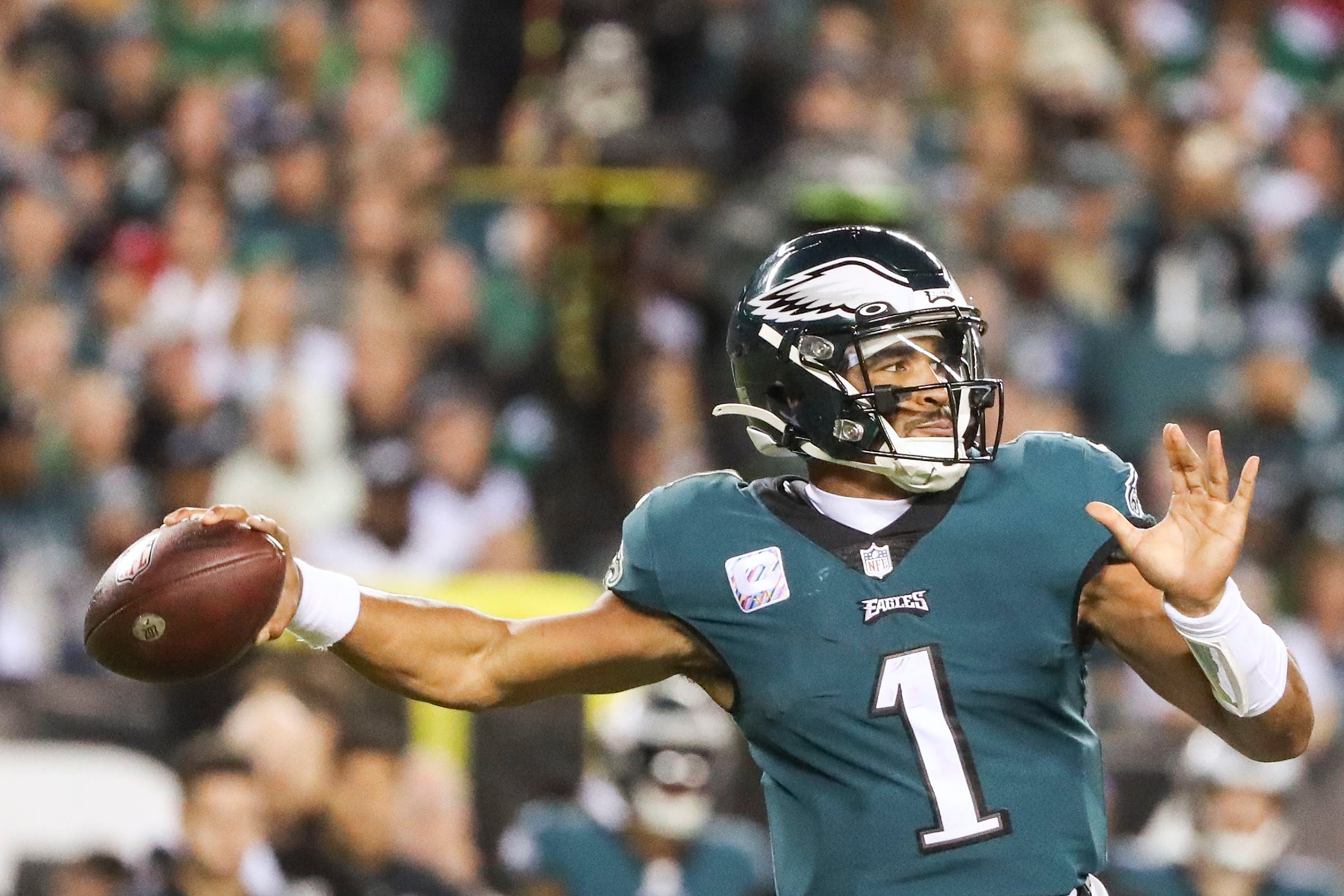 Jalen Hurts makes a statement early as Eagles soar past Giants and into NFC  Championship game - The Boston Globe