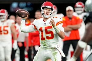 NFL MVP odds: Hurts closes gap in battle with Allen, Mahomes