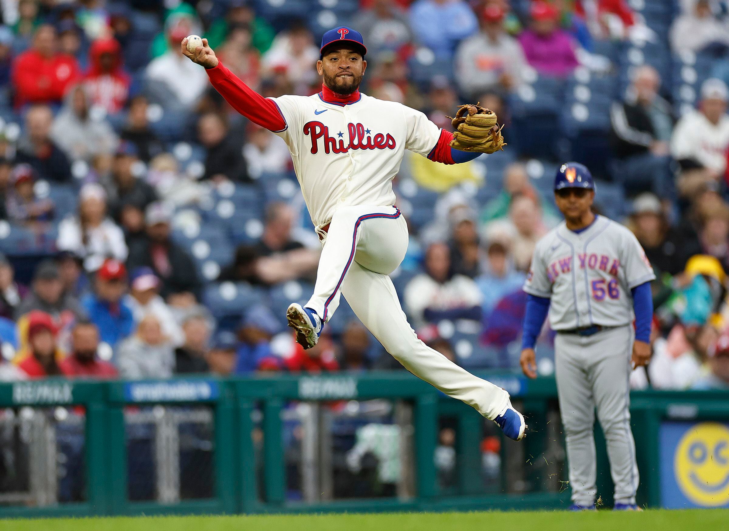 Phillies sweep Mets, on the verge of clinching a playoff spot 