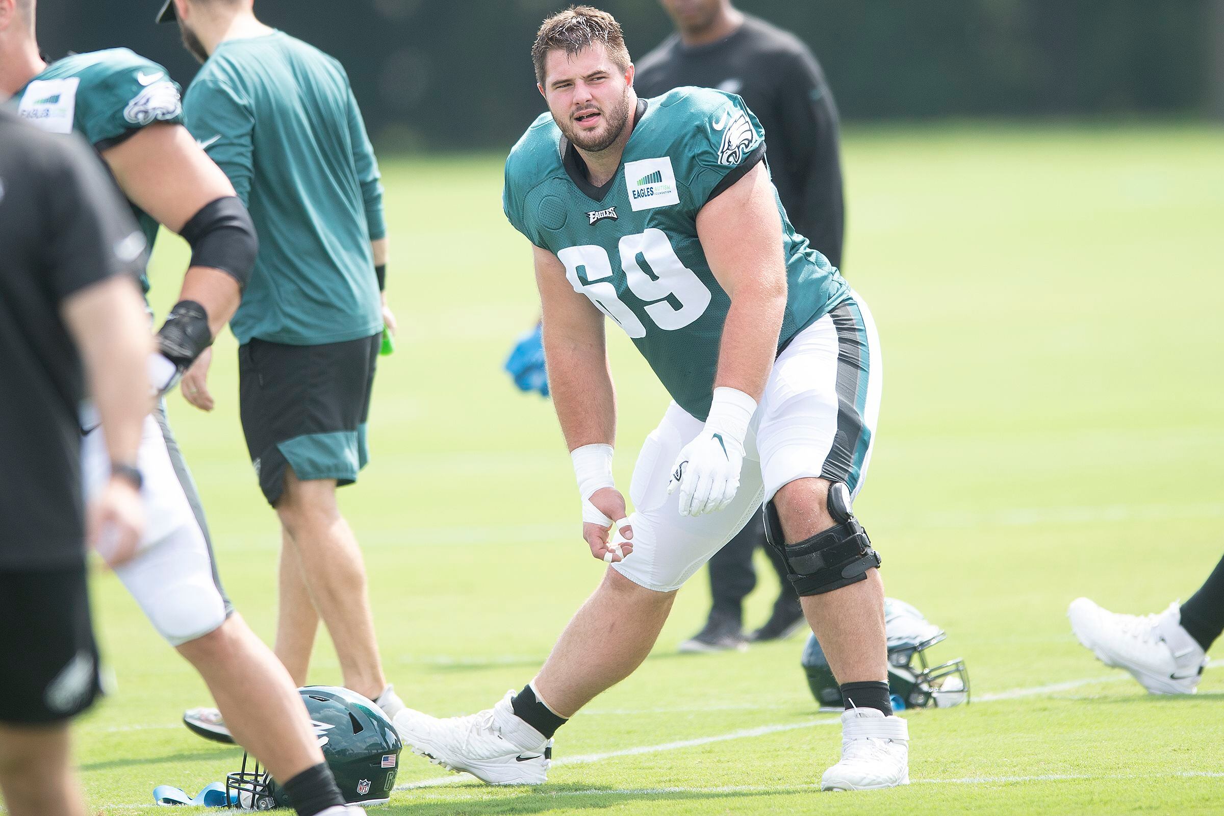 Eagles injury update: Landon Dickerson leaves, returns vs