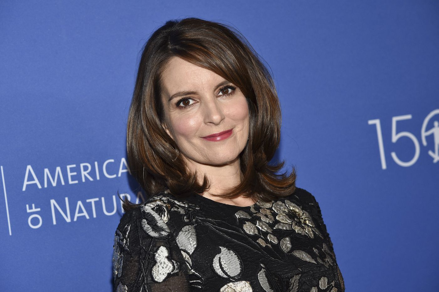 Tina Fey Gets ‘30 Rock’ Blackface Episodes Pulled From