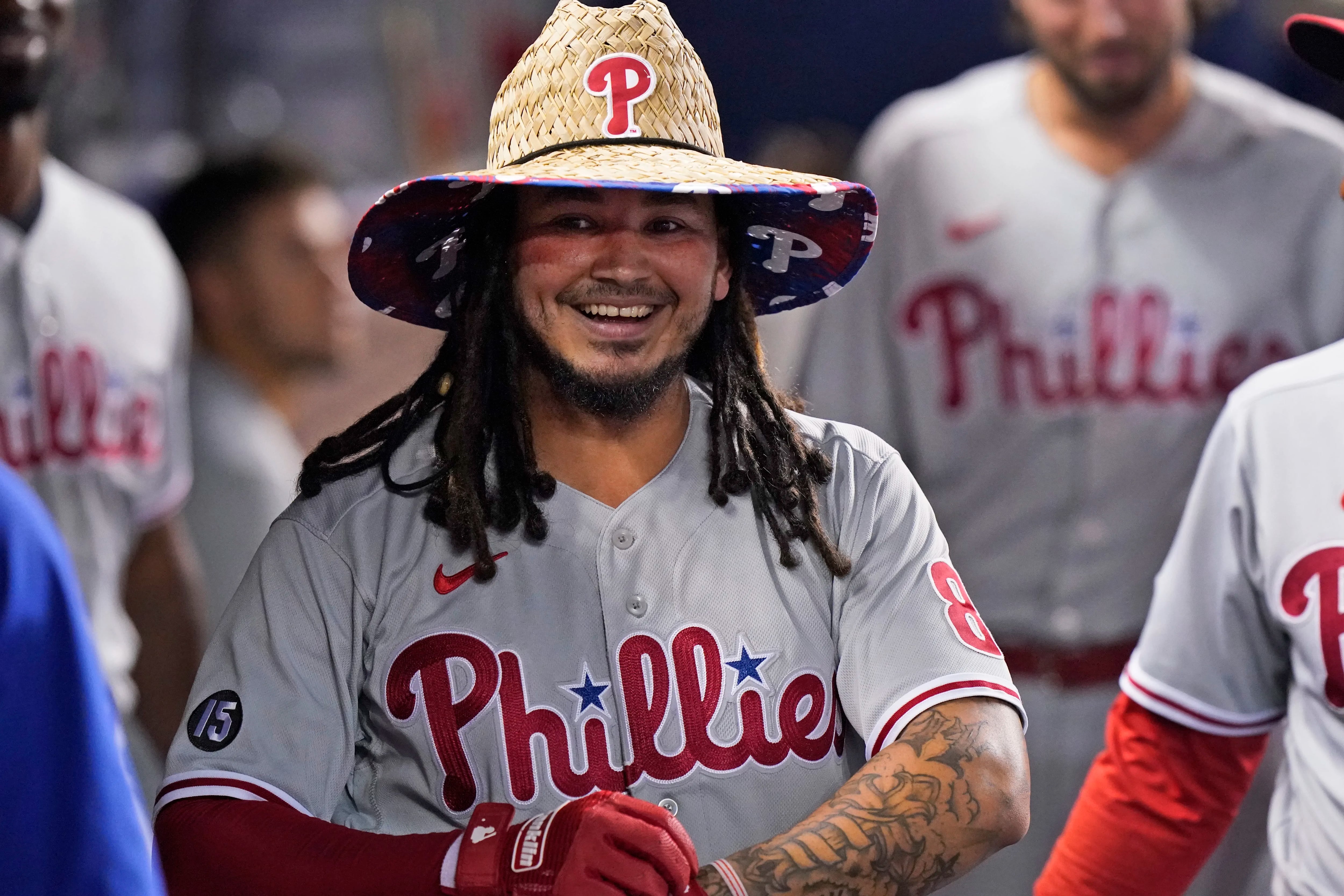 Observations from Phillies' extra-inning loss to the Marlins