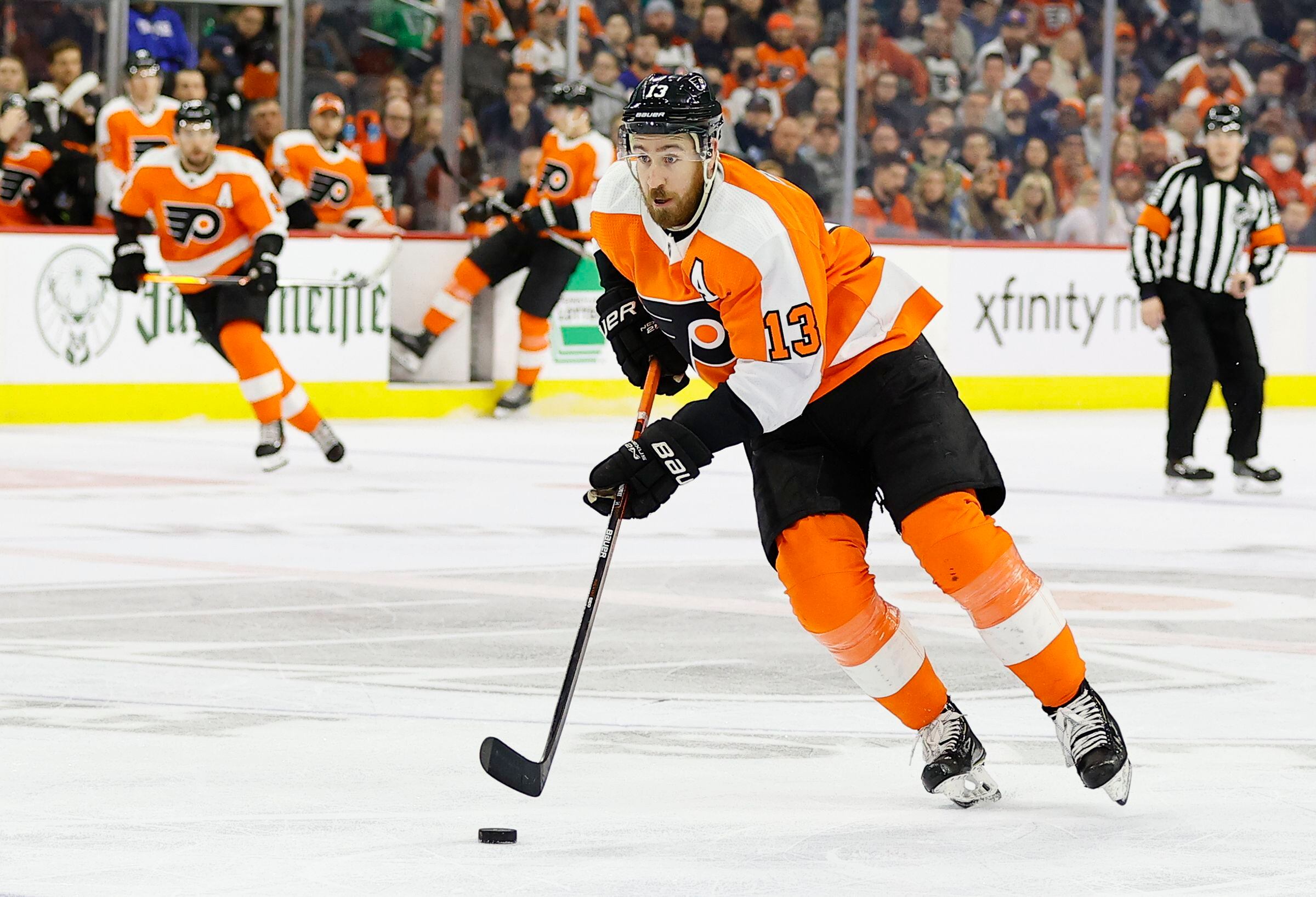 Kevin Hayes the NHL's 2022 Masterton Award Philadelphia Flyers' nominee