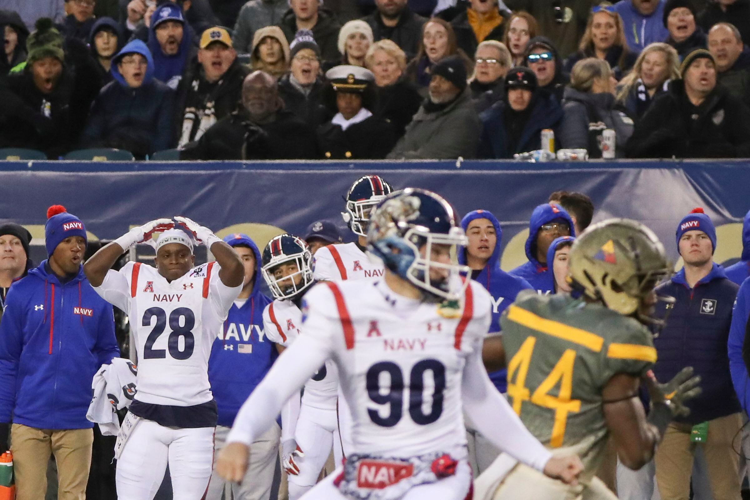 Army comes out on top in history-filled game against Navy at the Linc