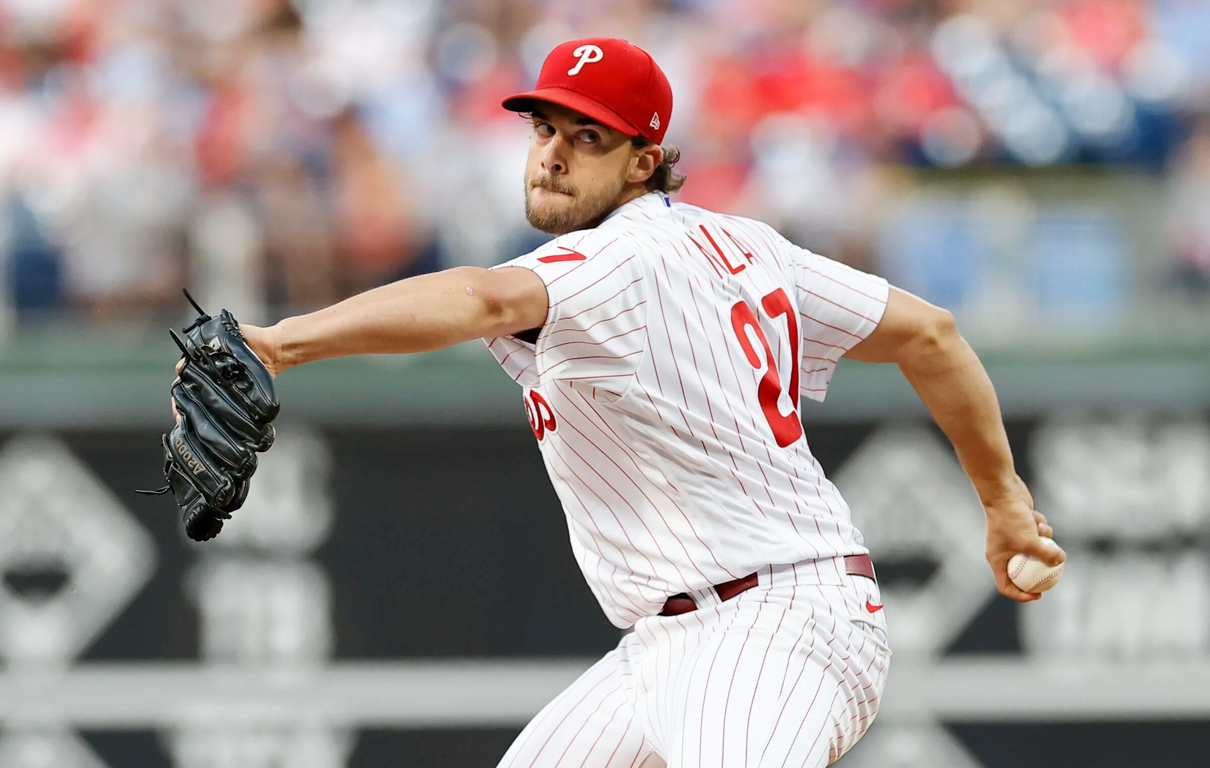 Aaron Nola's season has shades of Cole Hamels in 2009. Will the Phillies'  trust in him pay off?