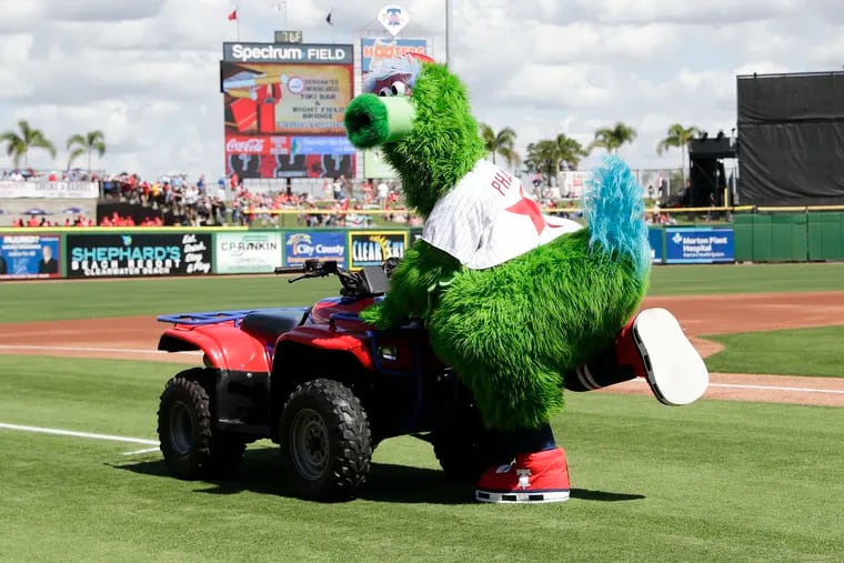 Phanatic makeover: Phillies fans are anything but fanatic about their  beloved mascot's new look