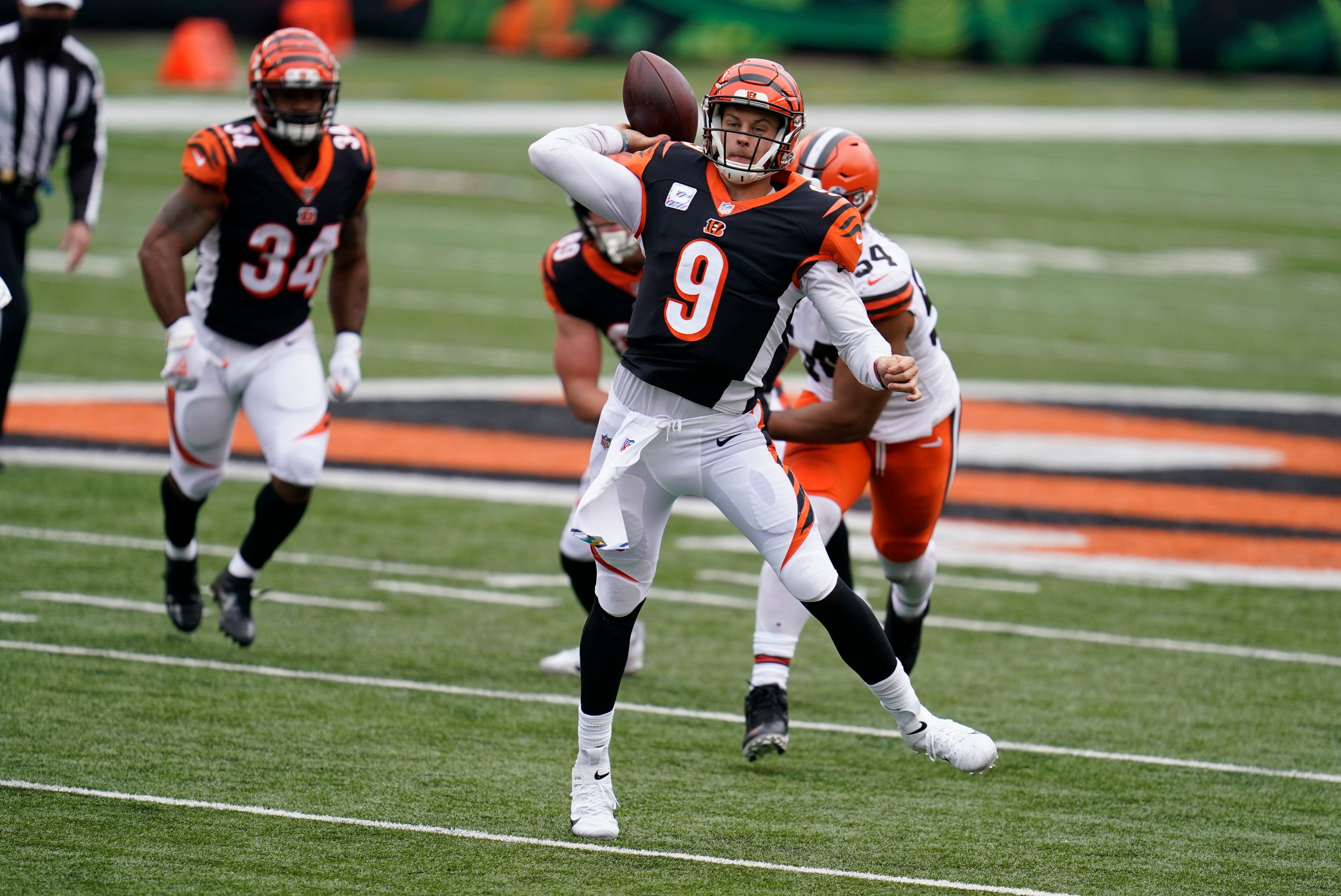 NFL Week 8 picks: Vegas Vic says Dallas Cowboys are more dangerous with  Andy Dalton