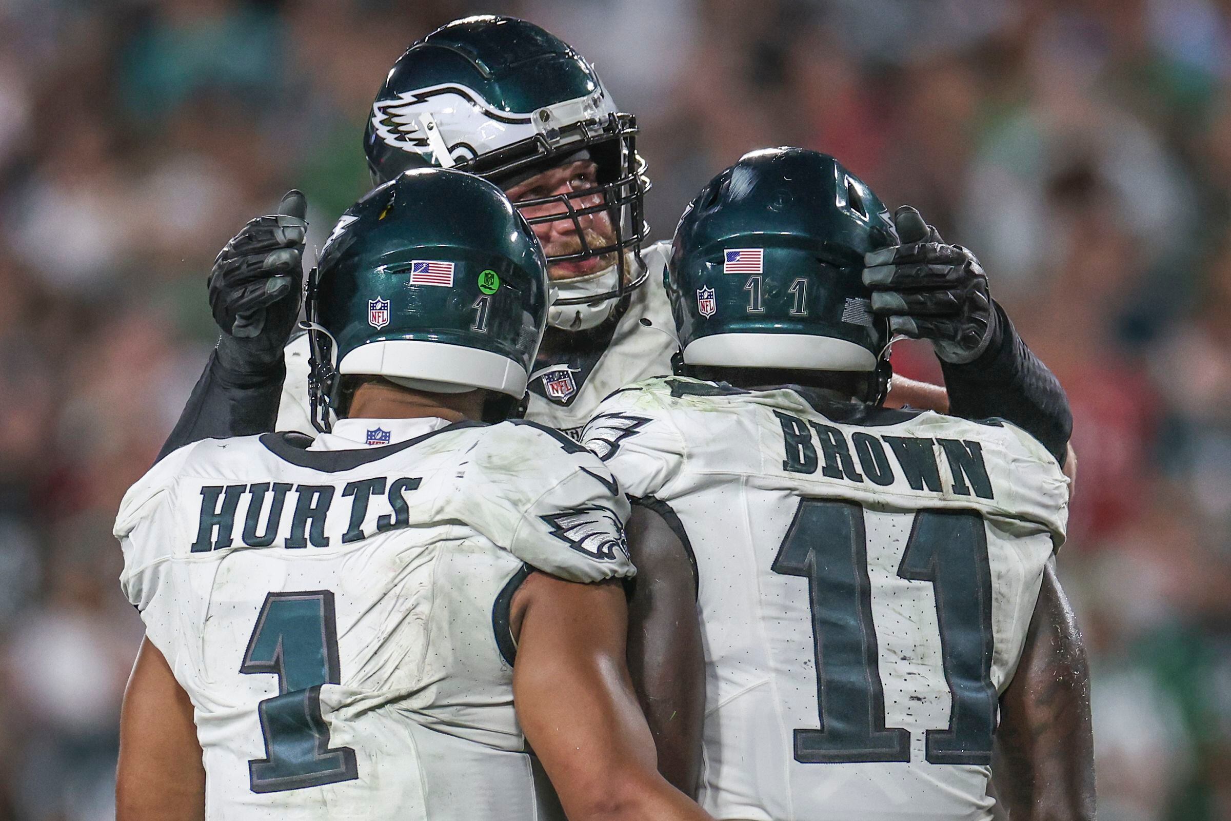 Jalen Hurts plays through 'flu-like symptoms' in an Eagles win, but  something is ailing the passing game