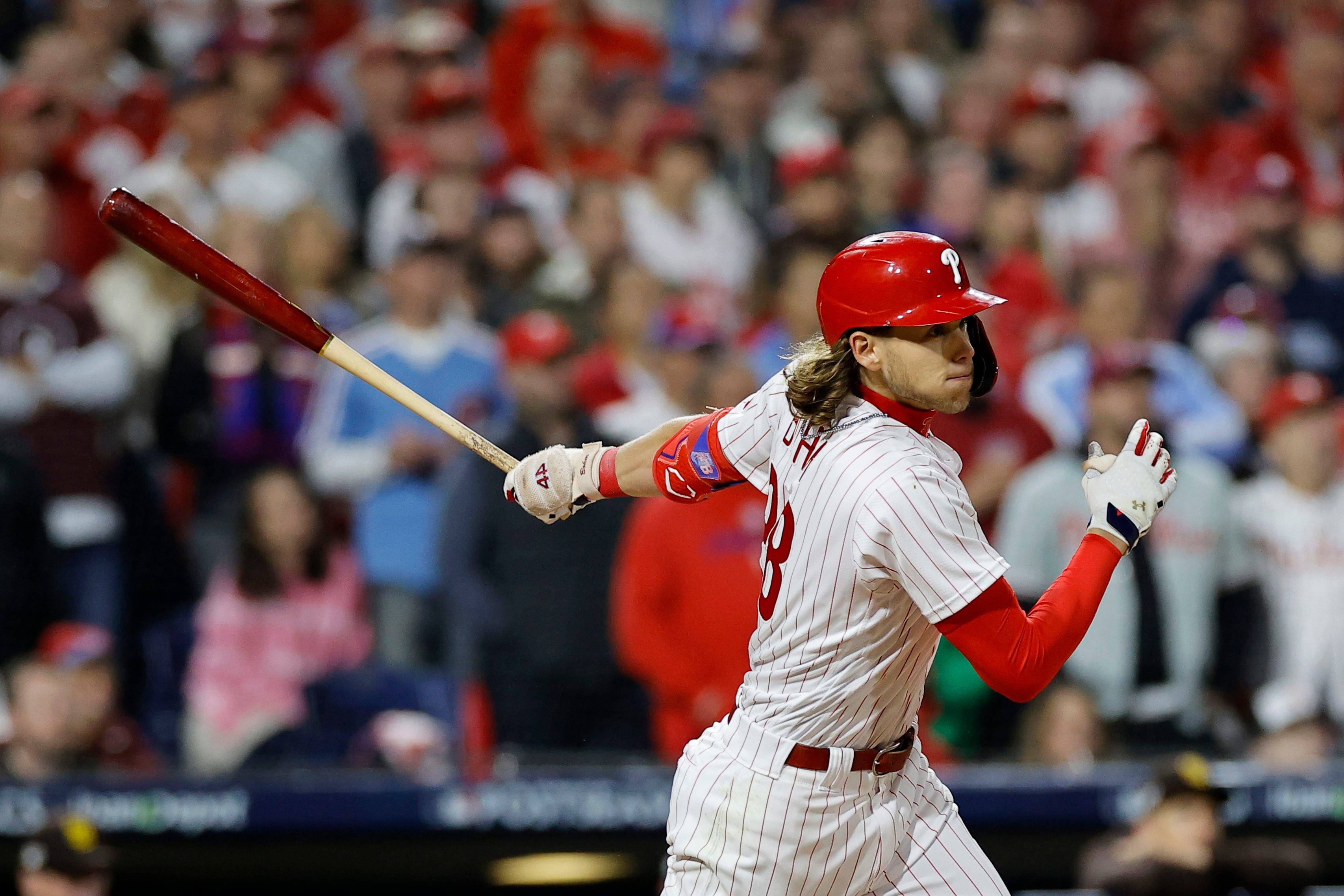 As His Current Contract Expires in 2024, Will the Phillies Give Skipper Rob  Thomson a New Deal With the World Series in Sight? - EssentiallySports