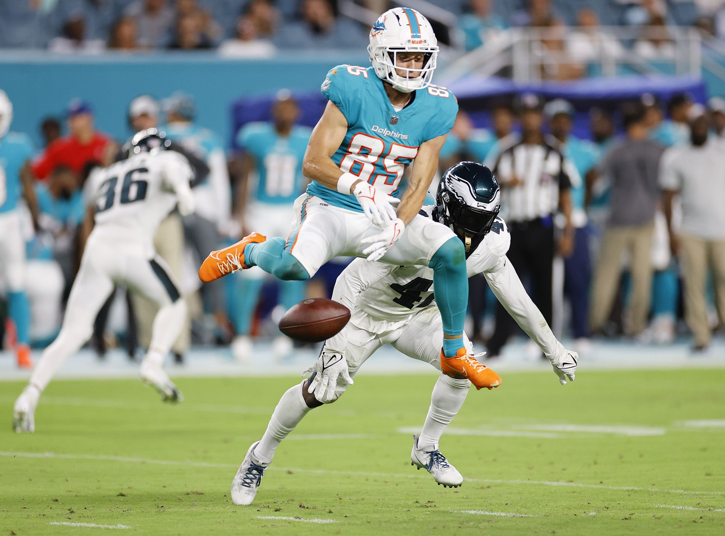 What we learned from Eagles-Dolphins: Where Devon Allen and Reid Sinnett  stand; chance for trades