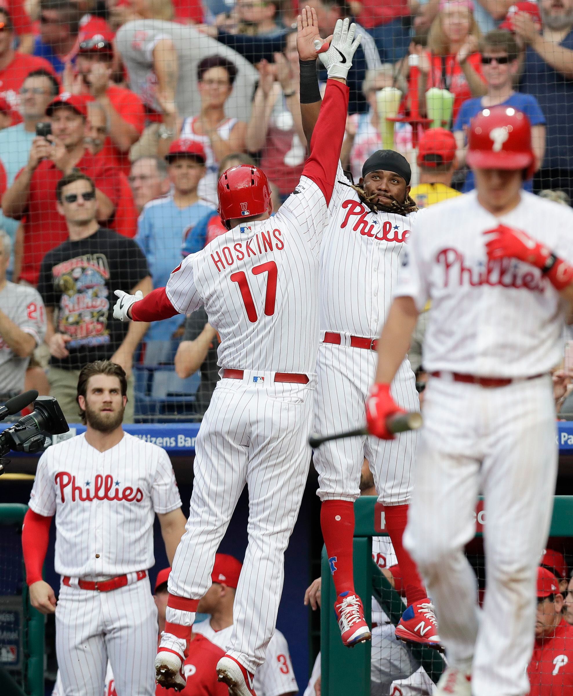 Phillies erupt for 13 runs, snap seven-game losing streak with rout of Mets