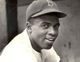 Iconic Jackie Robinson 'color barrier' photo soars at SCP Auctions