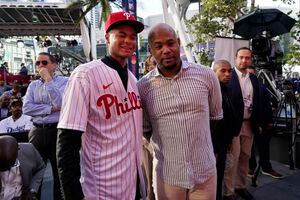 Justin Crawford Has All of His Dad's Tools to Be a Speedster in Today's MLB  - FanBuzz