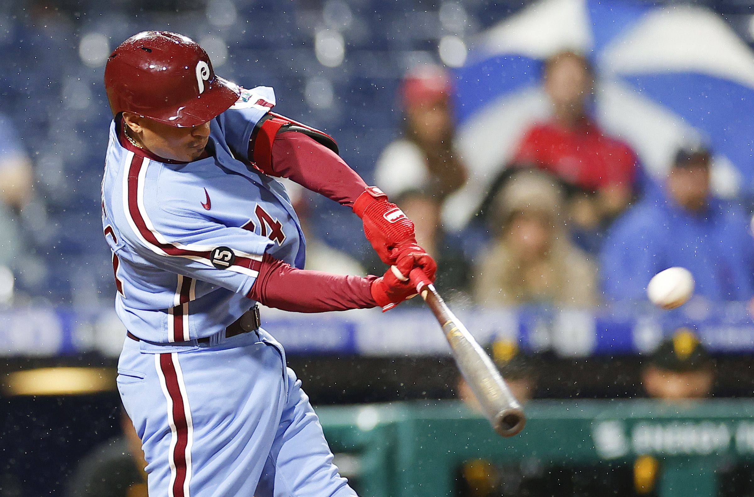 Ronald Torreyes' homer helps Phillies erase 6-run deficit to beat