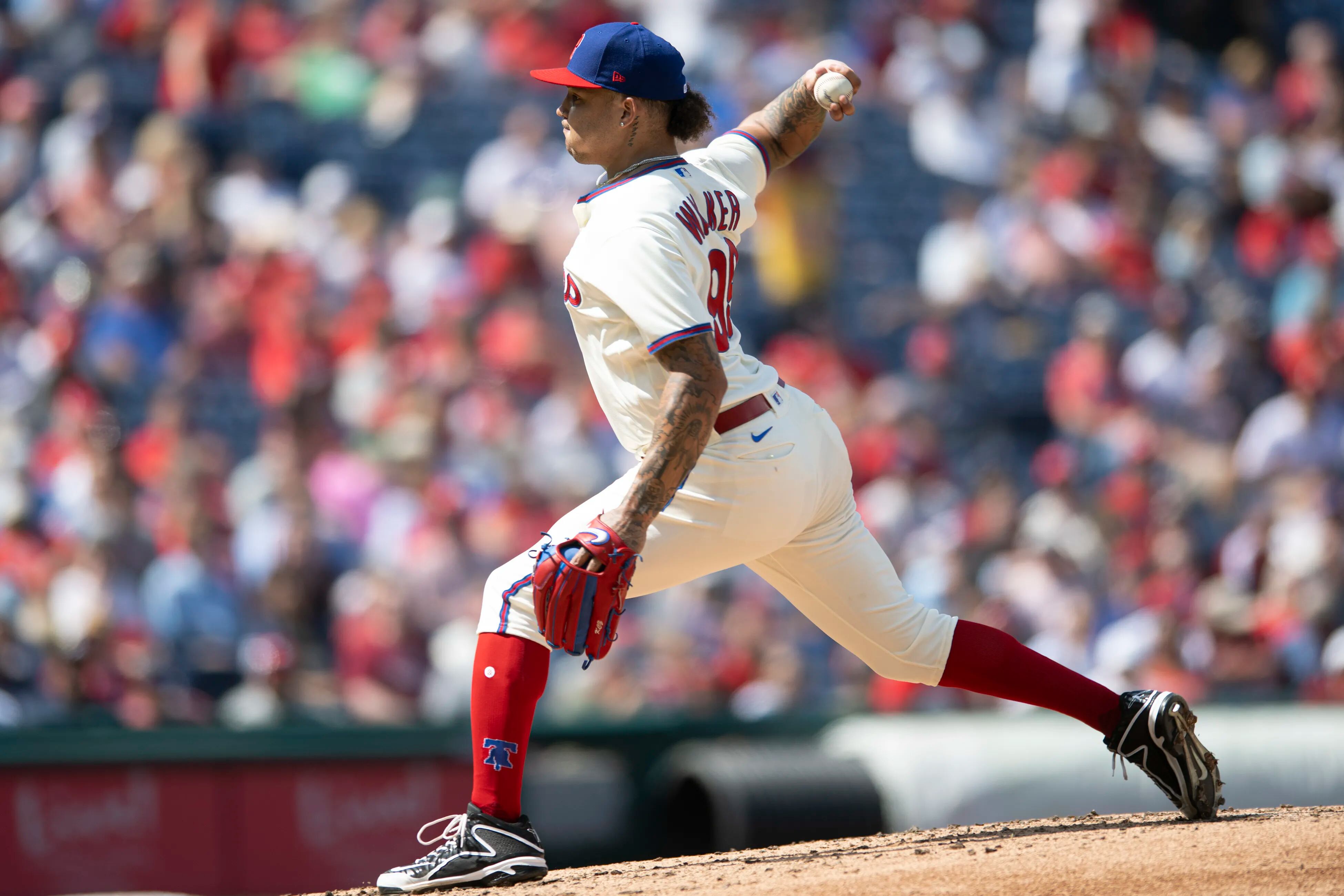 Taijuan Walker Exits Philadelphia Phillies Game Against Mariners Early With  Forearm Tightness - Sports Illustrated Inside The Phillies