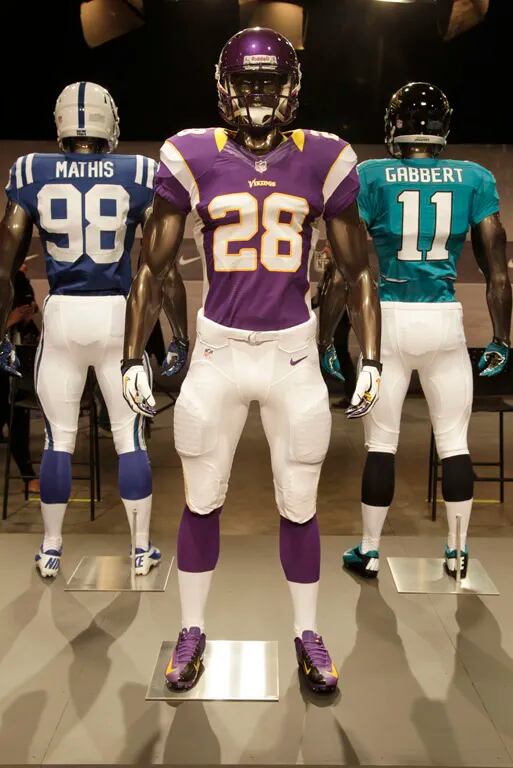 Nike Quietly Debuts New NFL Uni Template on 'MNF