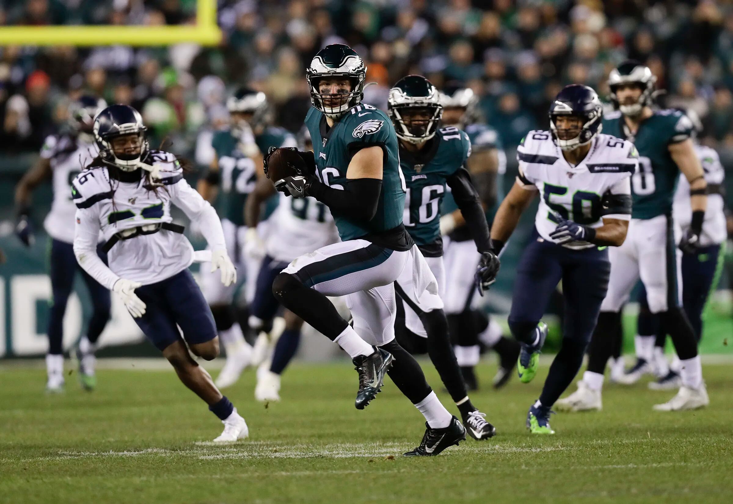 Eagles sign TE Zach Ertz to five-year contract extension - Sports  Illustrated