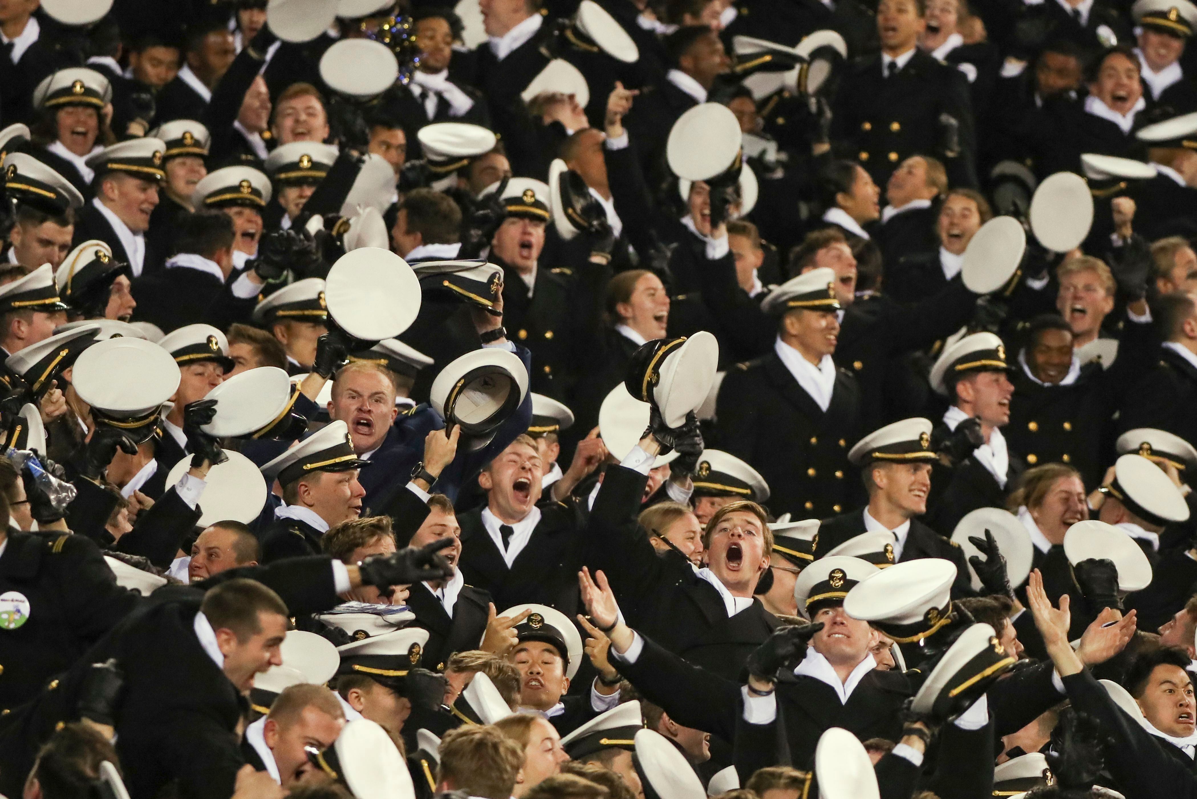 Army comes out on top in history-filled game against Navy at the Linc