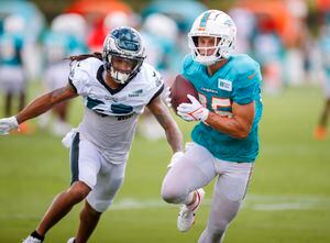 In Nick Sirianni and Mike McDaniel, the Eagles and Dolphins are out with  the old and in with the millennials – The Morning Call