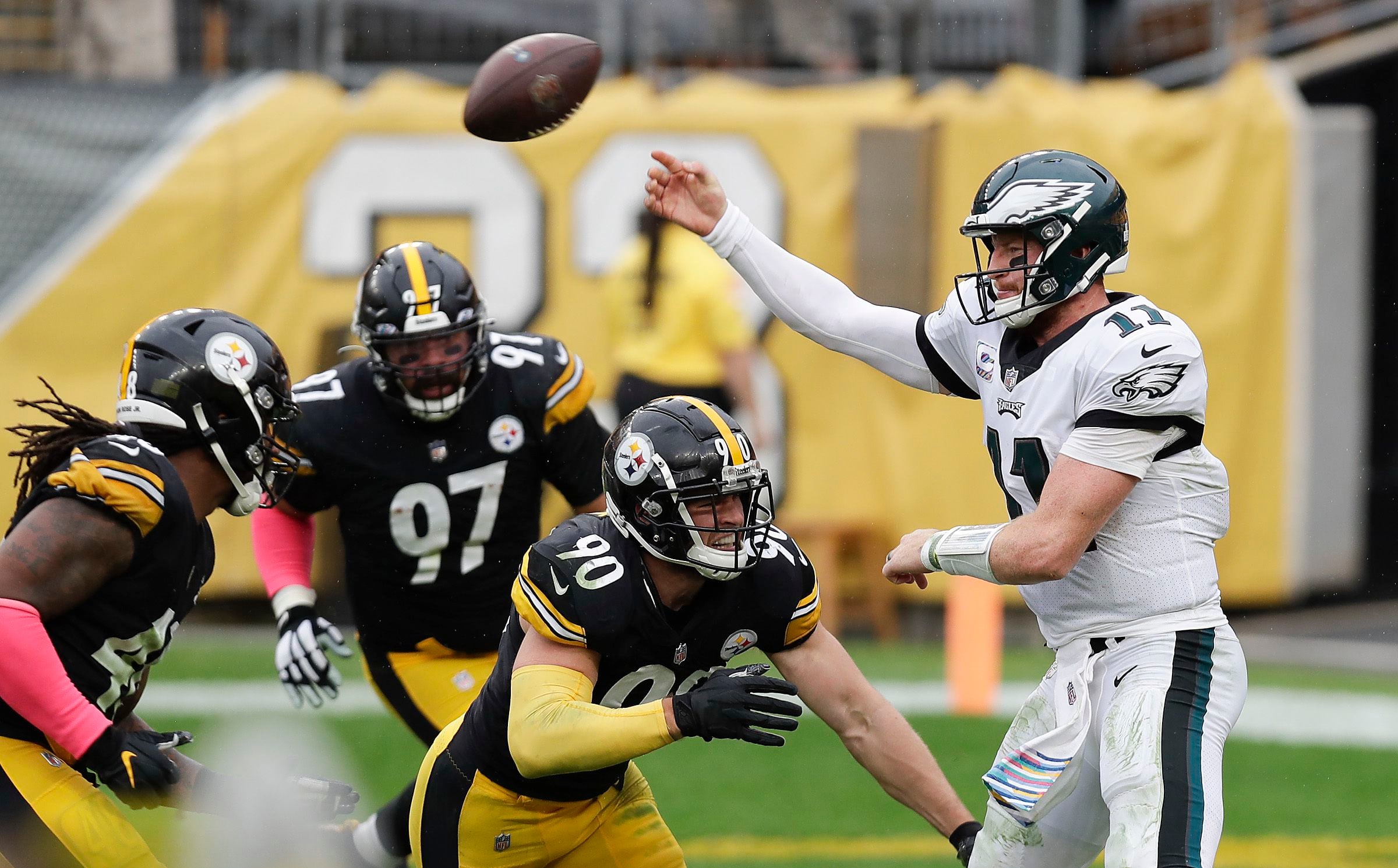 Rookie WR Claypool scores 4 TDs, Steelers top Eagles 38-29 - The San Diego  Union-Tribune