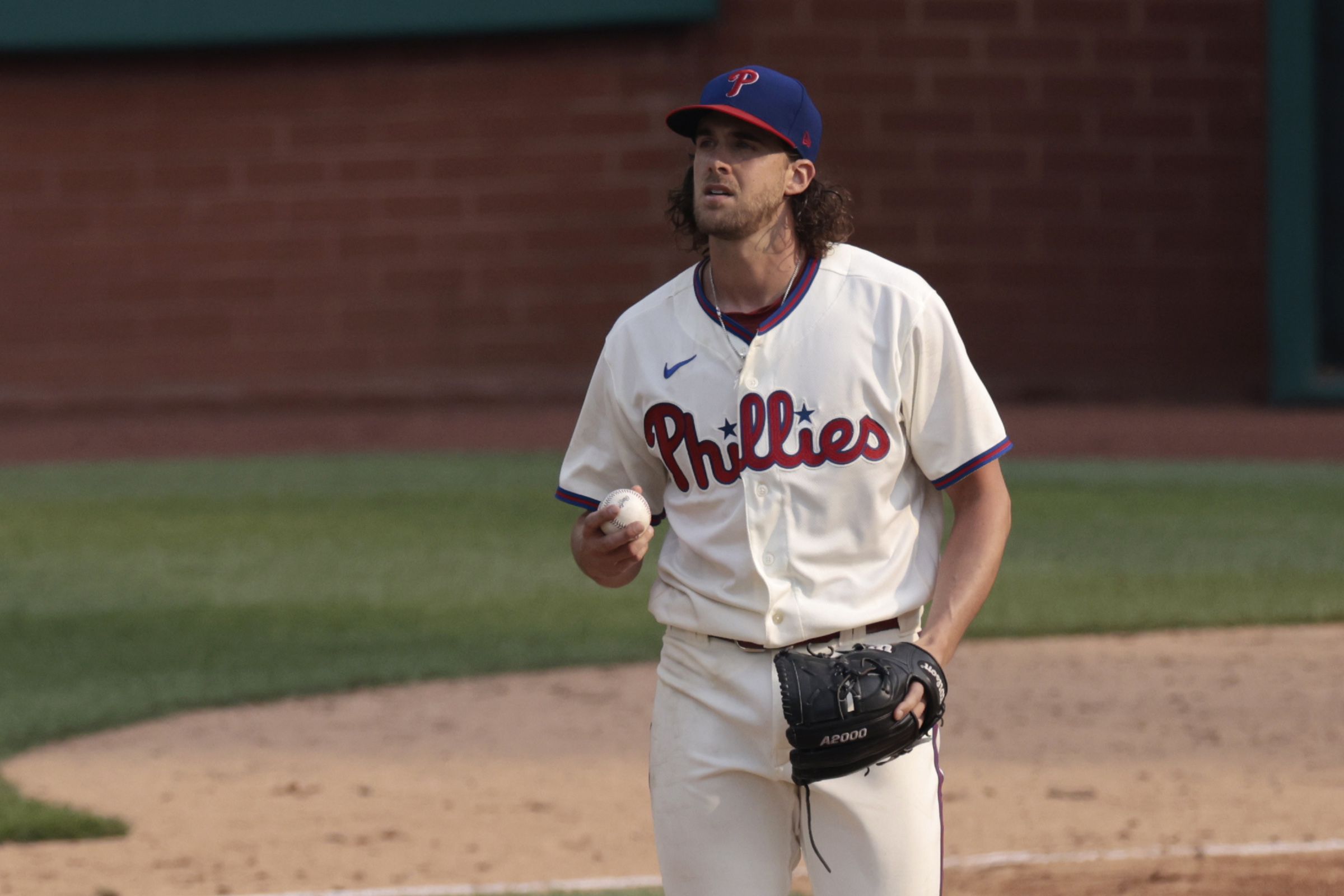 Aaron Nola's cap tip might have had extra meaning in Phillies