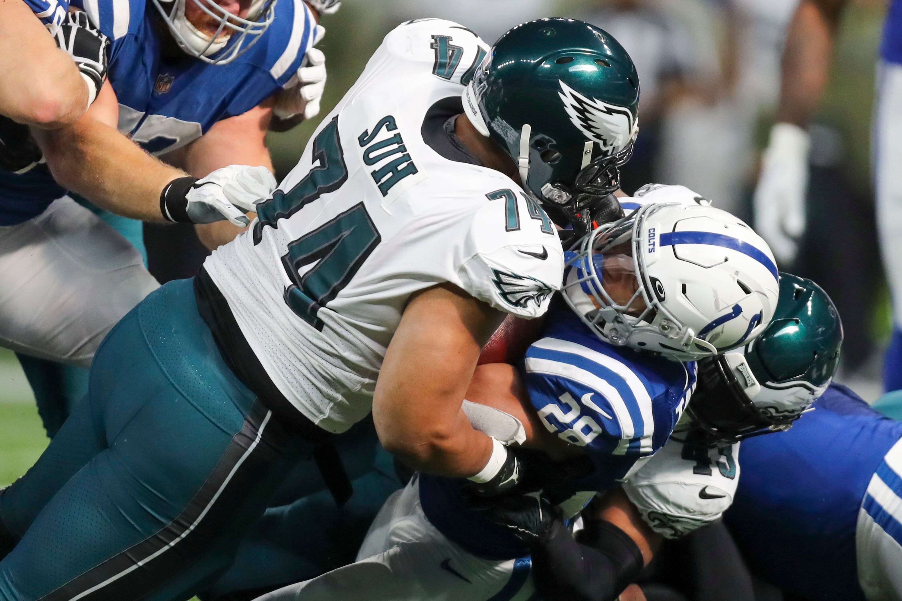 Philadelphia Eagles defensive tackle Ndamukong Suh (74) in action against  the Green Bay Packers during an NFL football game, Sunday, Nov. 27, 2022,  in Philadelphia. (AP Photo/Rich Schultz Stock Photo - Alamy