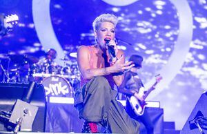 Pink from Doylestown is rockin a Phillies jersey at her concert tonight at  Citizens Bank Park 📸 @joe_fordyce