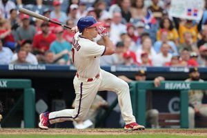 Kyle Schwarber's sacrifice, Jeff Hoffman's heat earn Phillies a