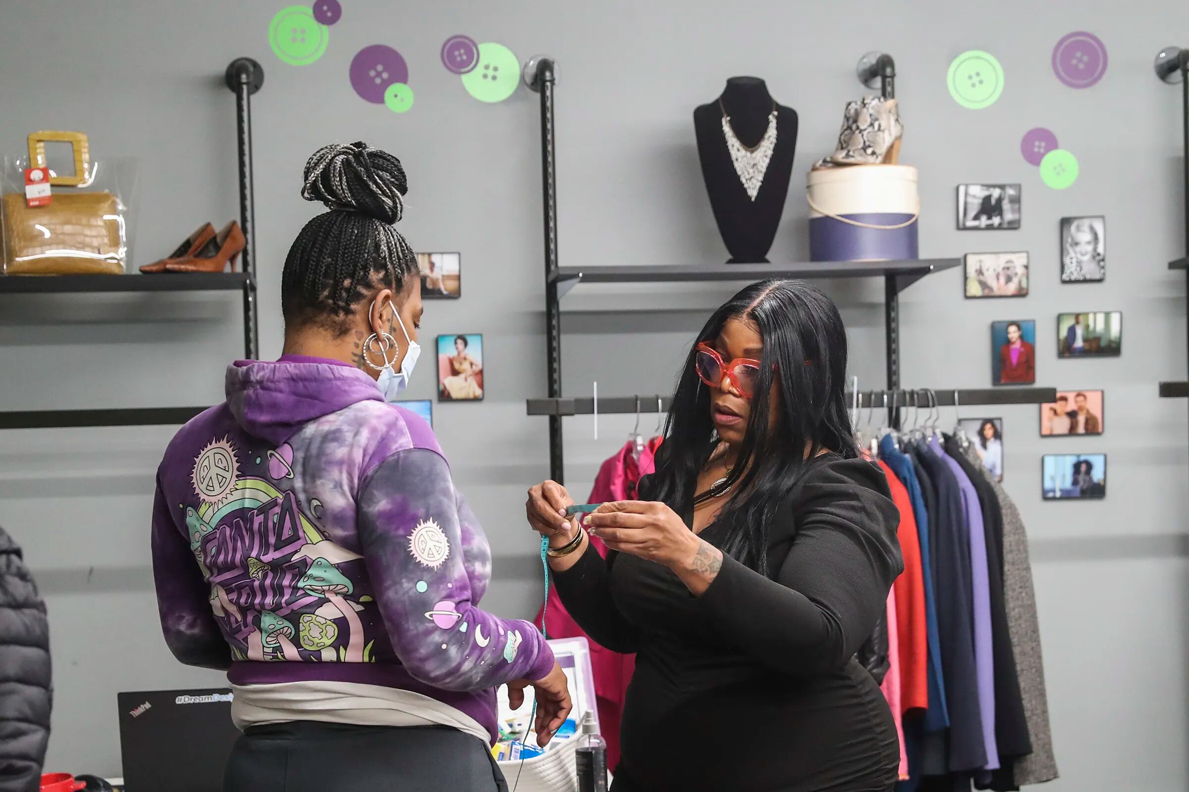 The Wardrobe in Philly: Clothes for those in need - WHYY