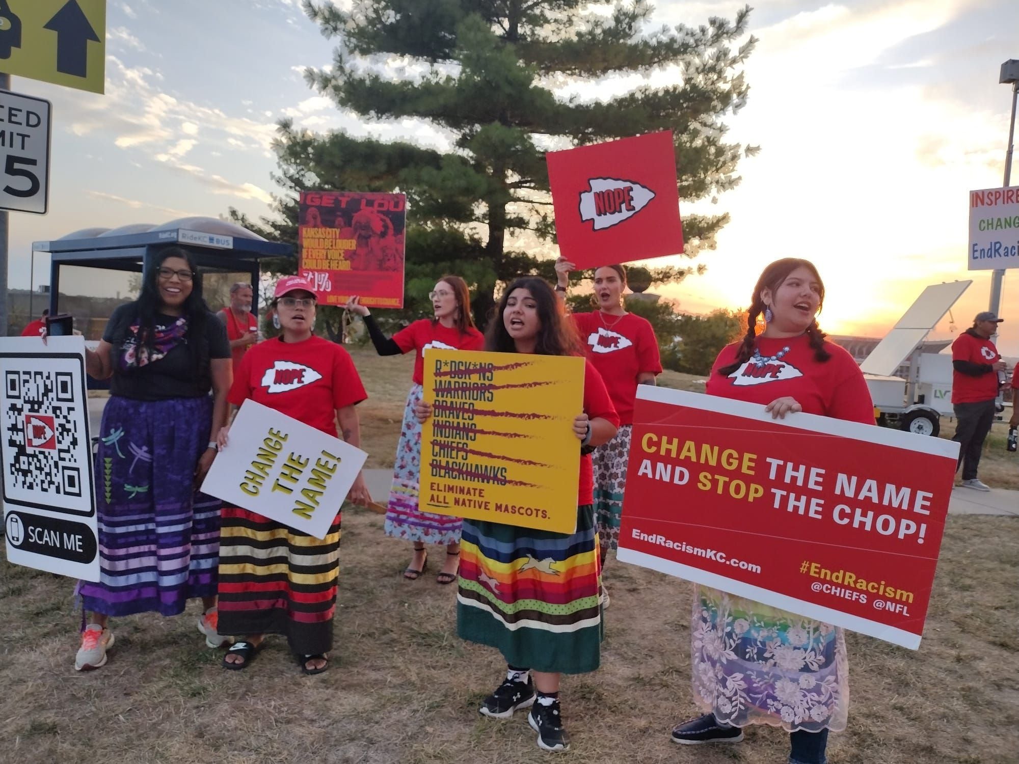 Native American advocates protest Kansas City Chiefs name ahead of Super  Bowl LVII - ABC News