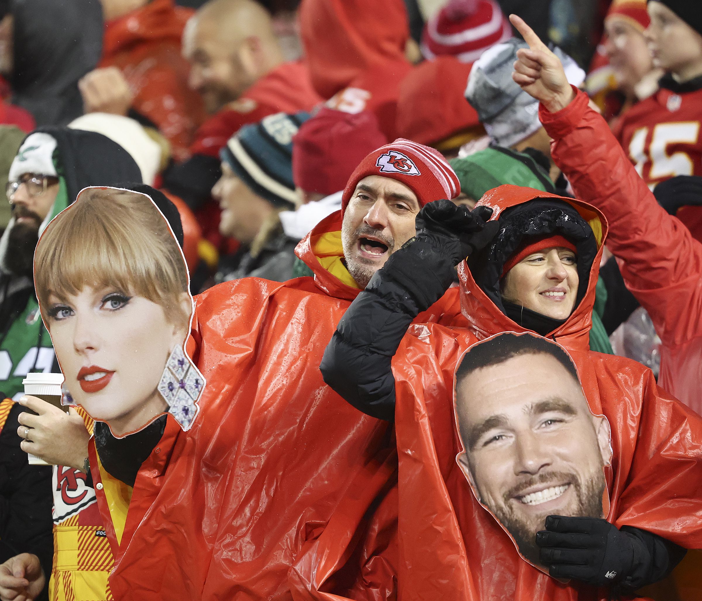 Taylor Swift missed an ugly Super Bowl rematch, but Eagles escaped with a win