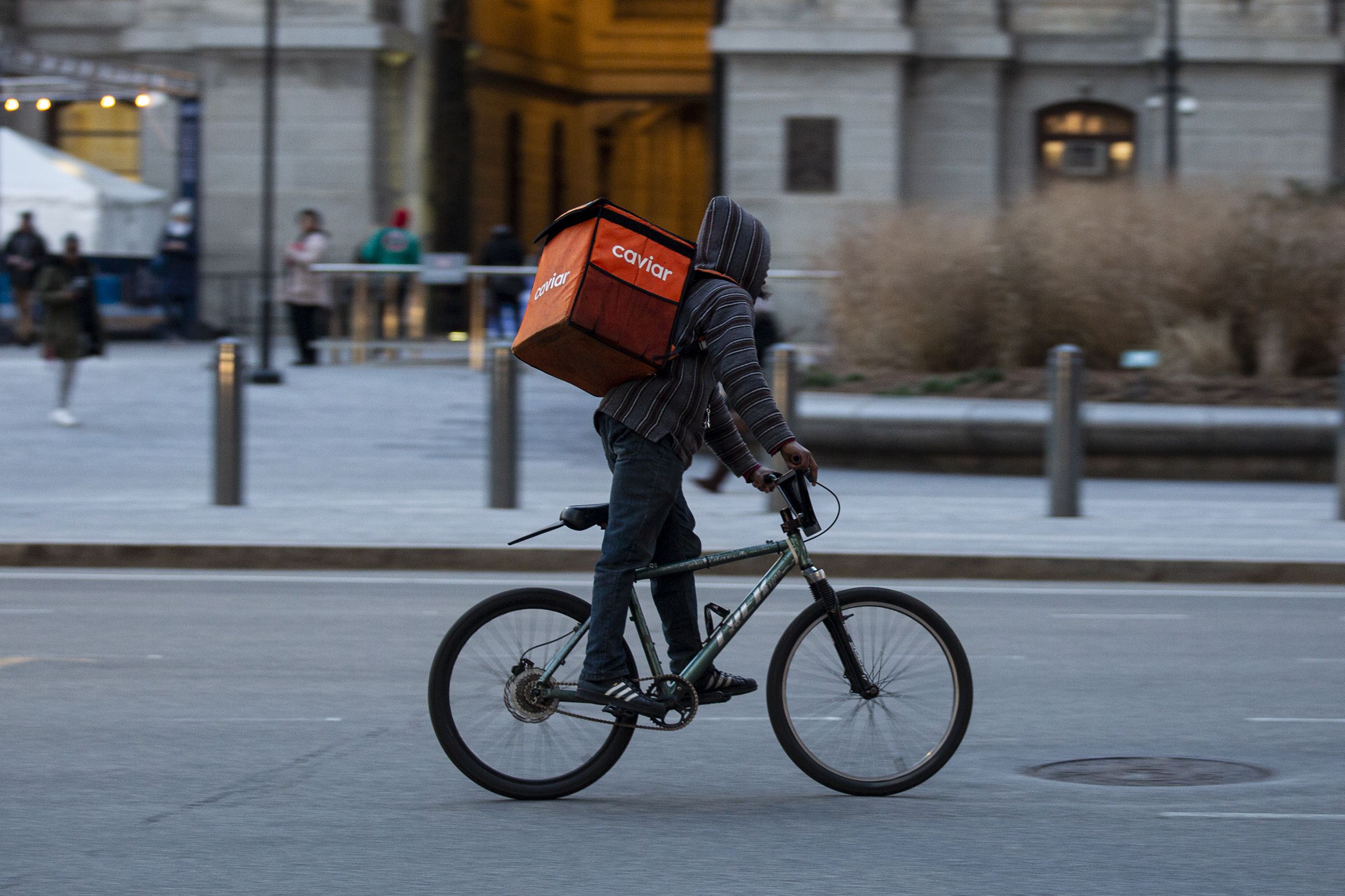 Caviar deals bike delivery