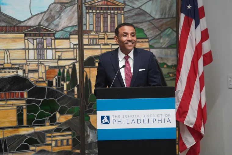 Tony B. Watlington Sr., Philadelphia's new superintendent, has defended a $450,000 contract to provide "transition services" for his first year in office.