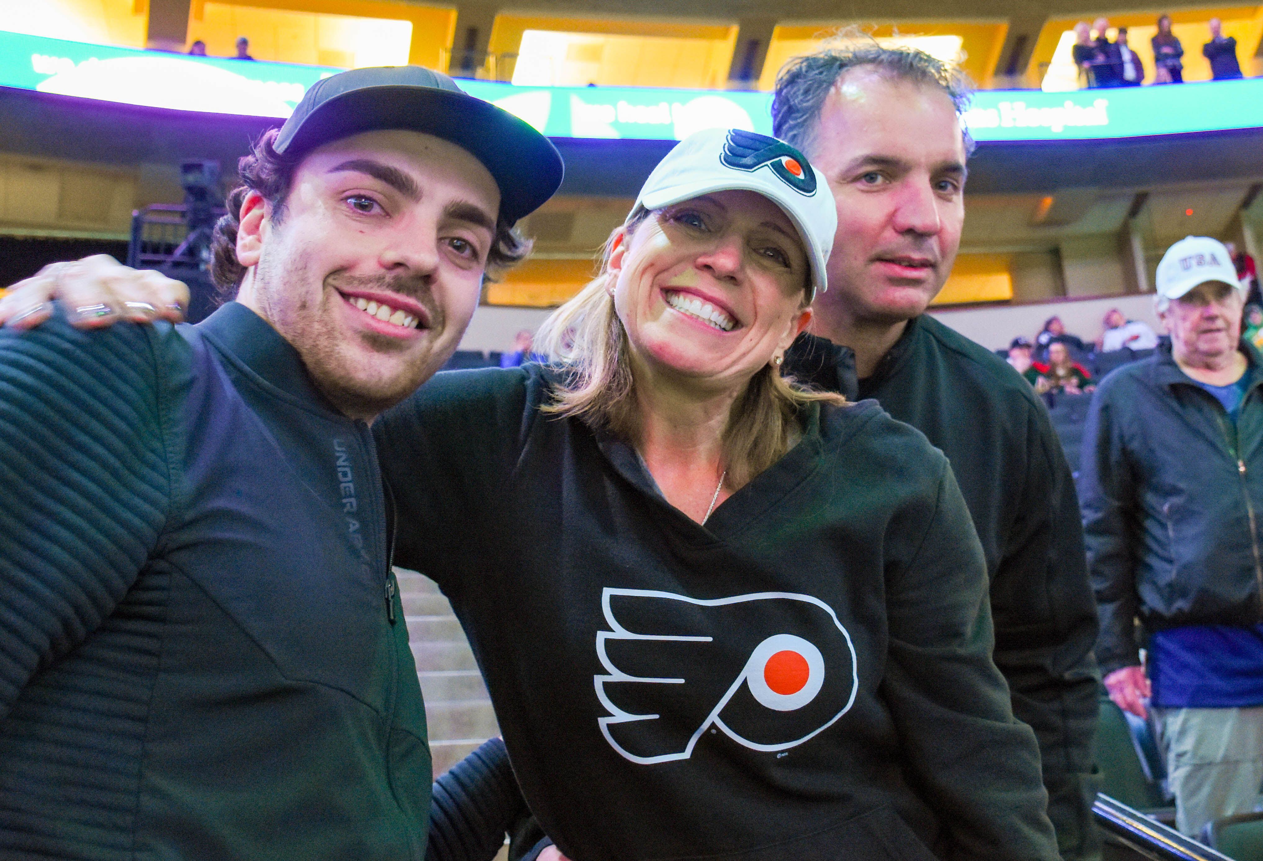 Flyers stock report: Cates brothers thriving, Foerster and